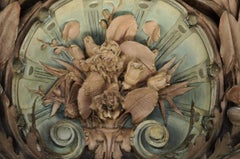 Cuatro enormes cornisas esquineras de la época Art Nouveau en estuco policromado