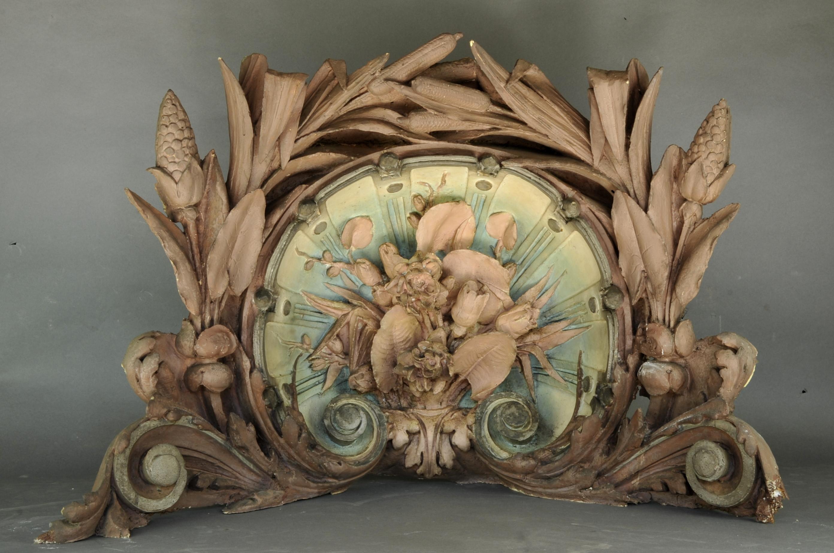 Four Enormous Corner Cornices from the Art Nouveau Period in Polychrome Stucco In Fair Condition For Sale In BARSAC, FR