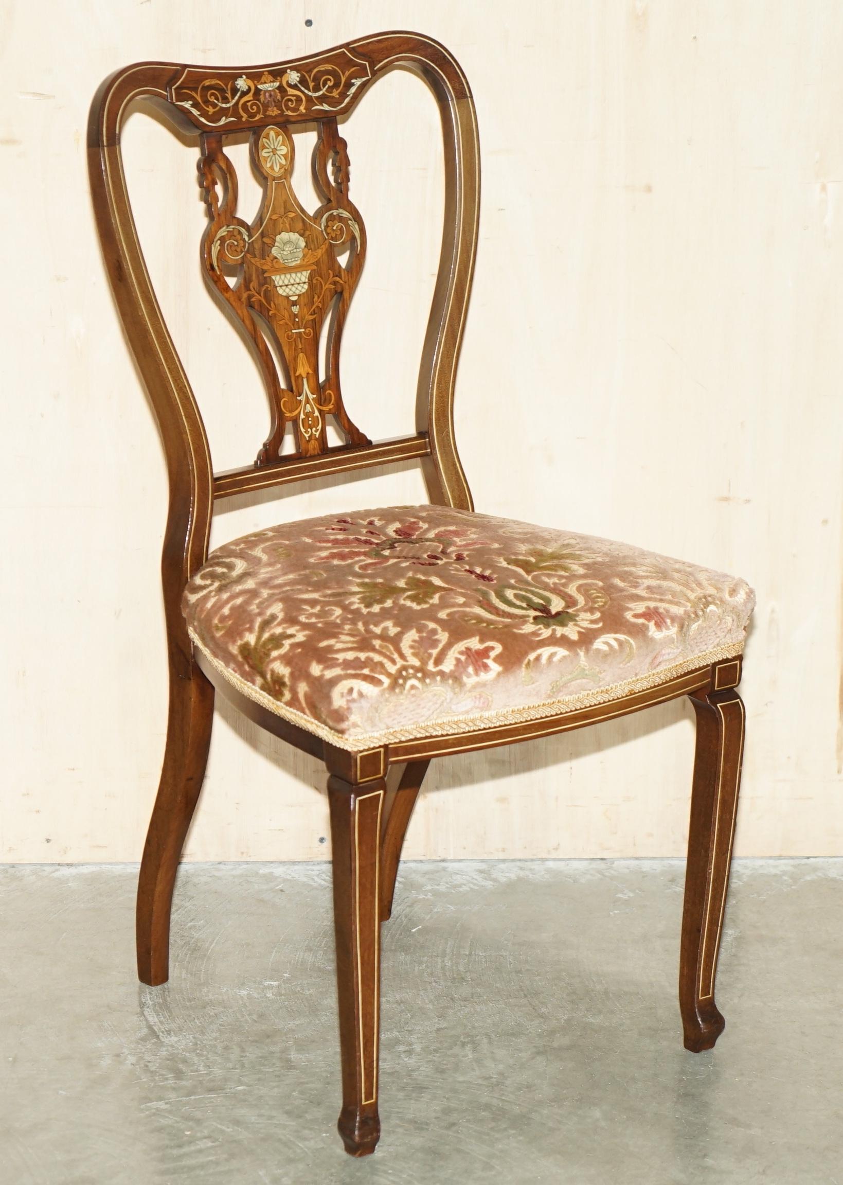 Victorian FOUR EXQUISITE ANTIQUE ViCTORIAN JAS SHOOLBRED RETAILED HARDWOOD DINING CHAIRS For Sale