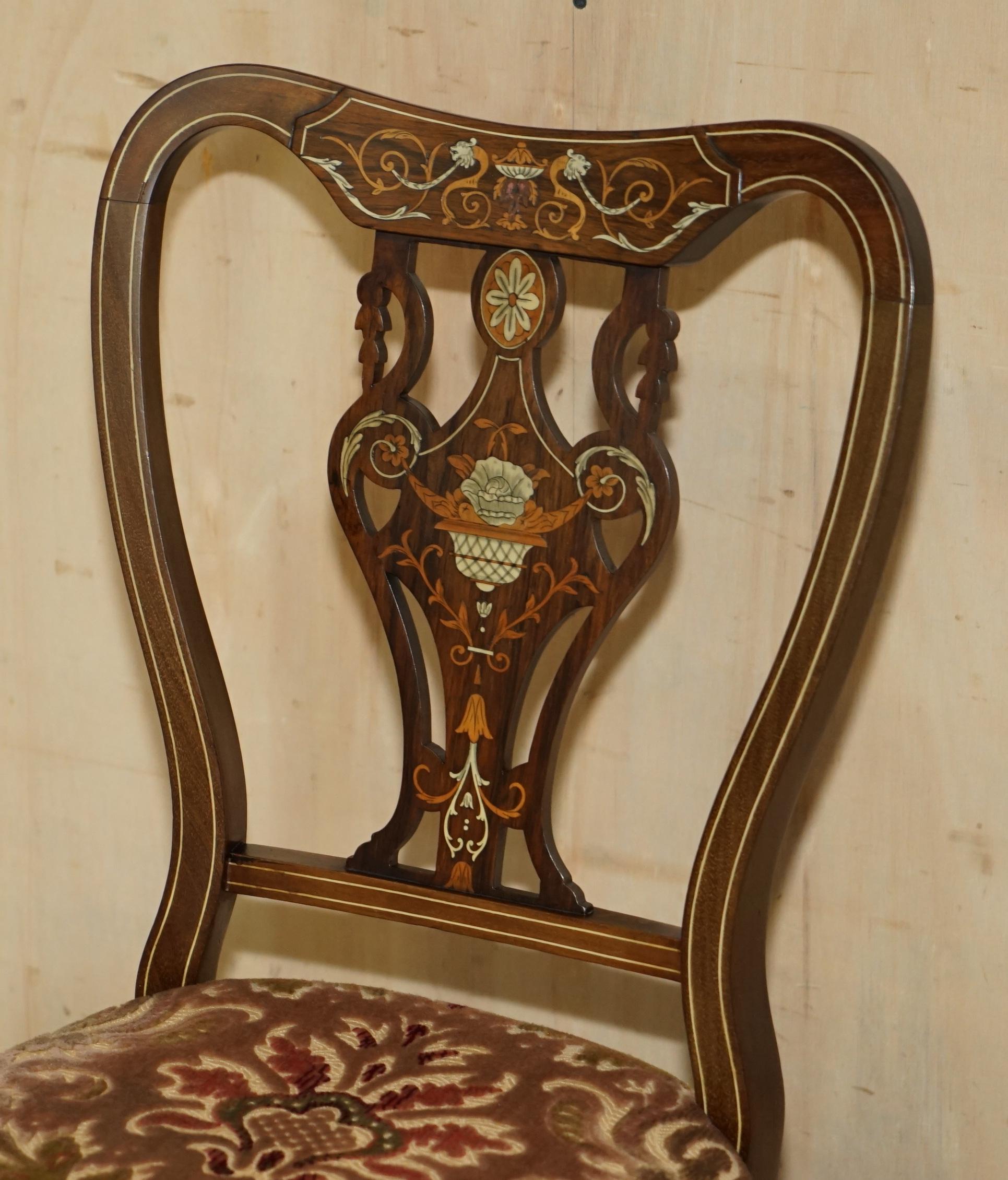 Hand-Crafted FOUR EXQUISITE ANTIQUE ViCTORIAN JAS SHOOLBRED RETAILED HARDWOOD DINING CHAIRS For Sale