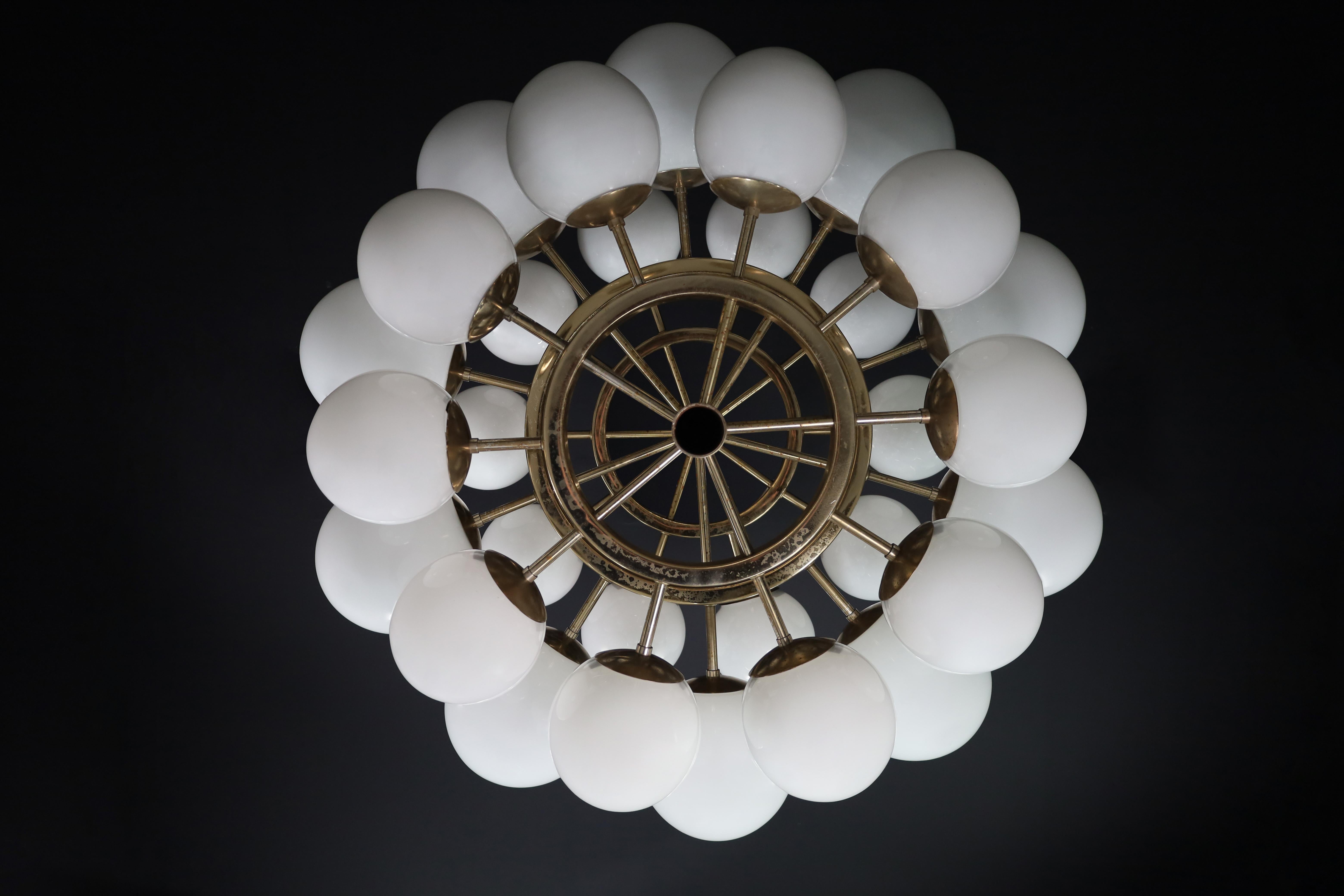 Mid Century Modern Chandelier In Steel And Opaline Globes, Germany 1970s In Good Condition For Sale In Almelo, NL