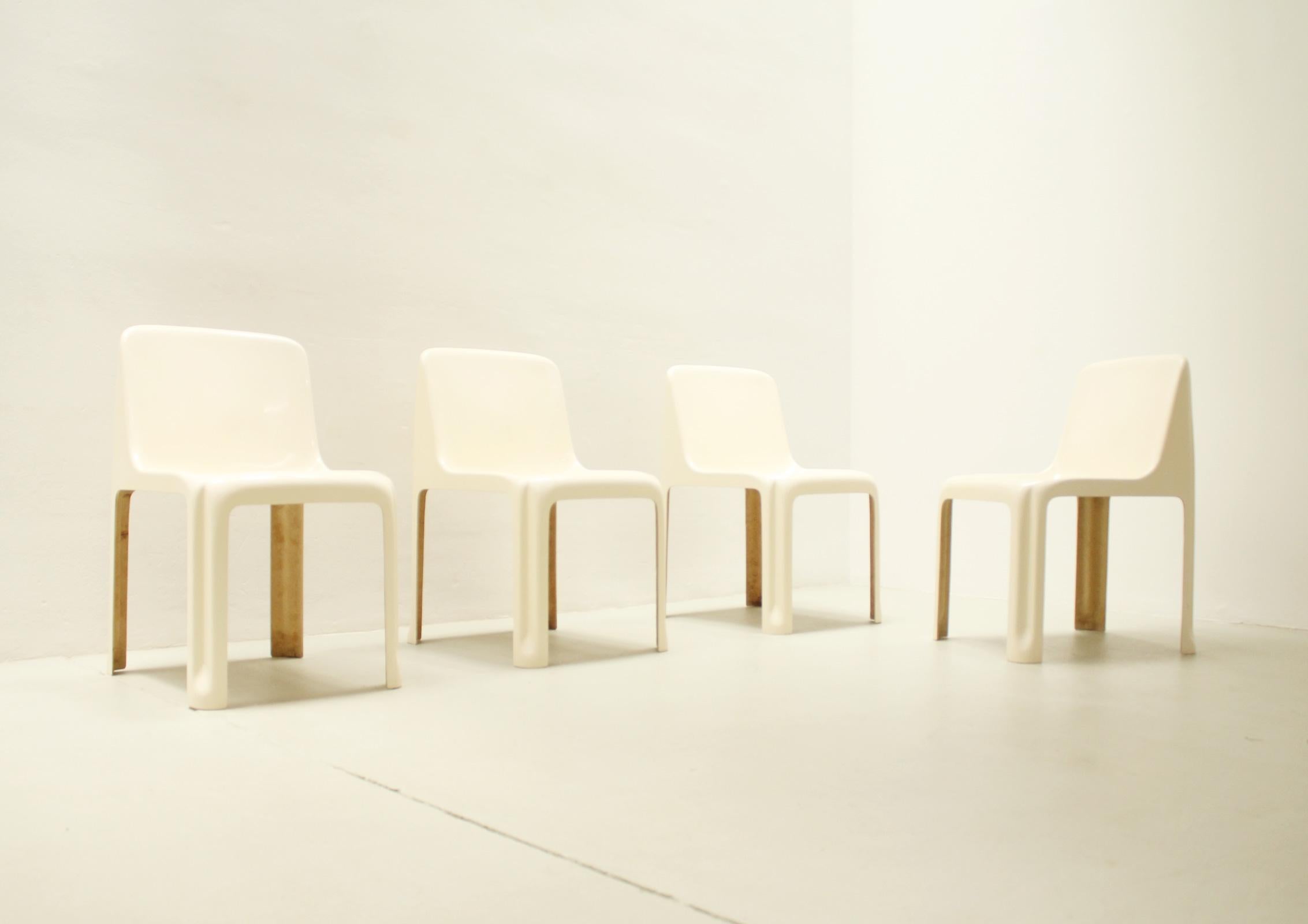 Four Fiberglass Chairs Model 35 by Antoni Blanc, Spain, 1971 For Sale 7