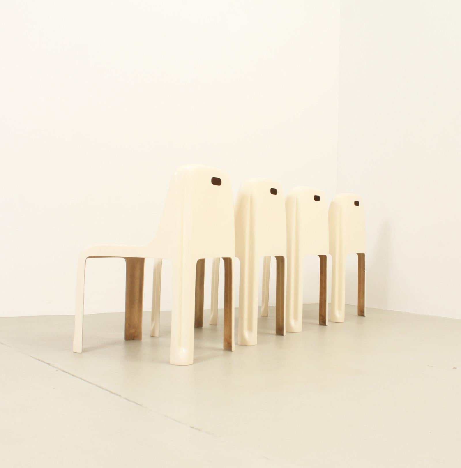 Four Fiberglass Chairs Model 35 by Antoni Blanc, Spain, 1971 For Sale 9