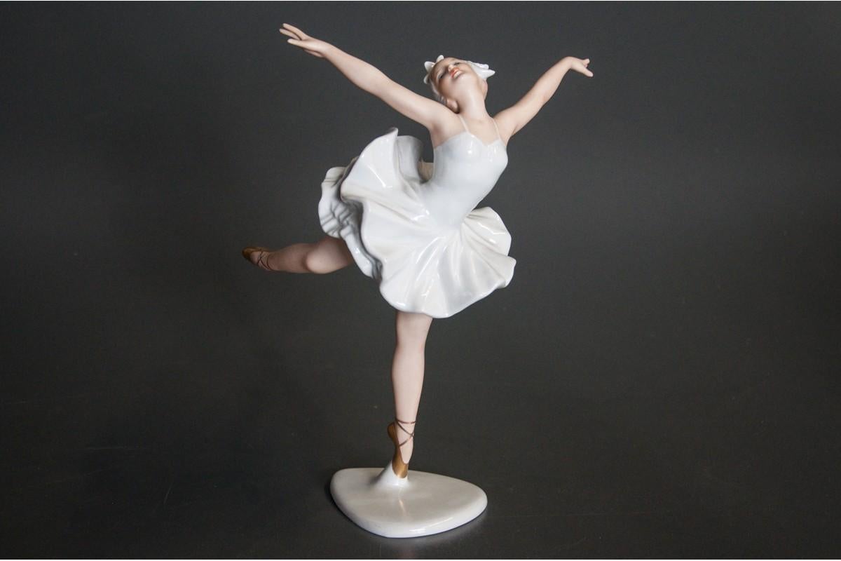 wallendorf porcelain ballerina figurine