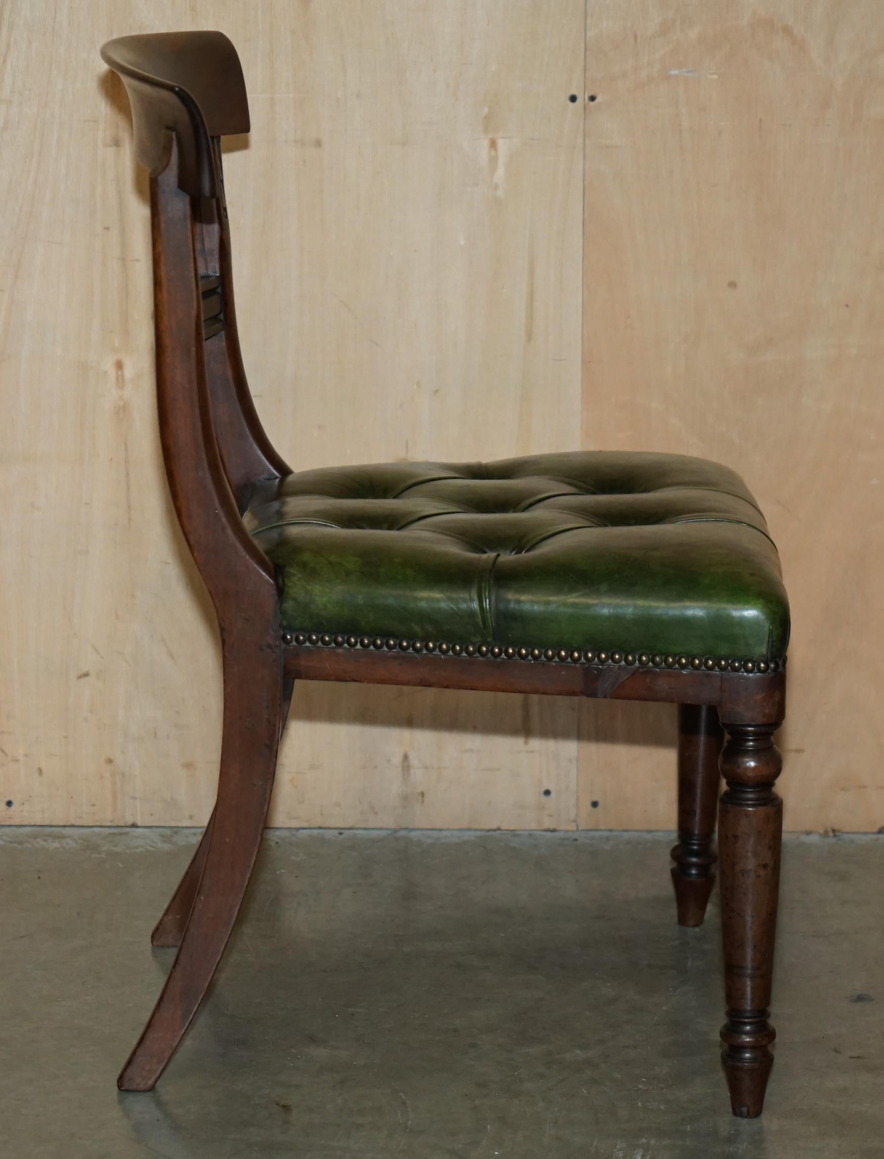 FOUR FiNE ANTIQUE VICTORIAN GREEN LEATHER HARDWOOD CHESTERFIELD DINING CHAIRS 4 For Sale 2