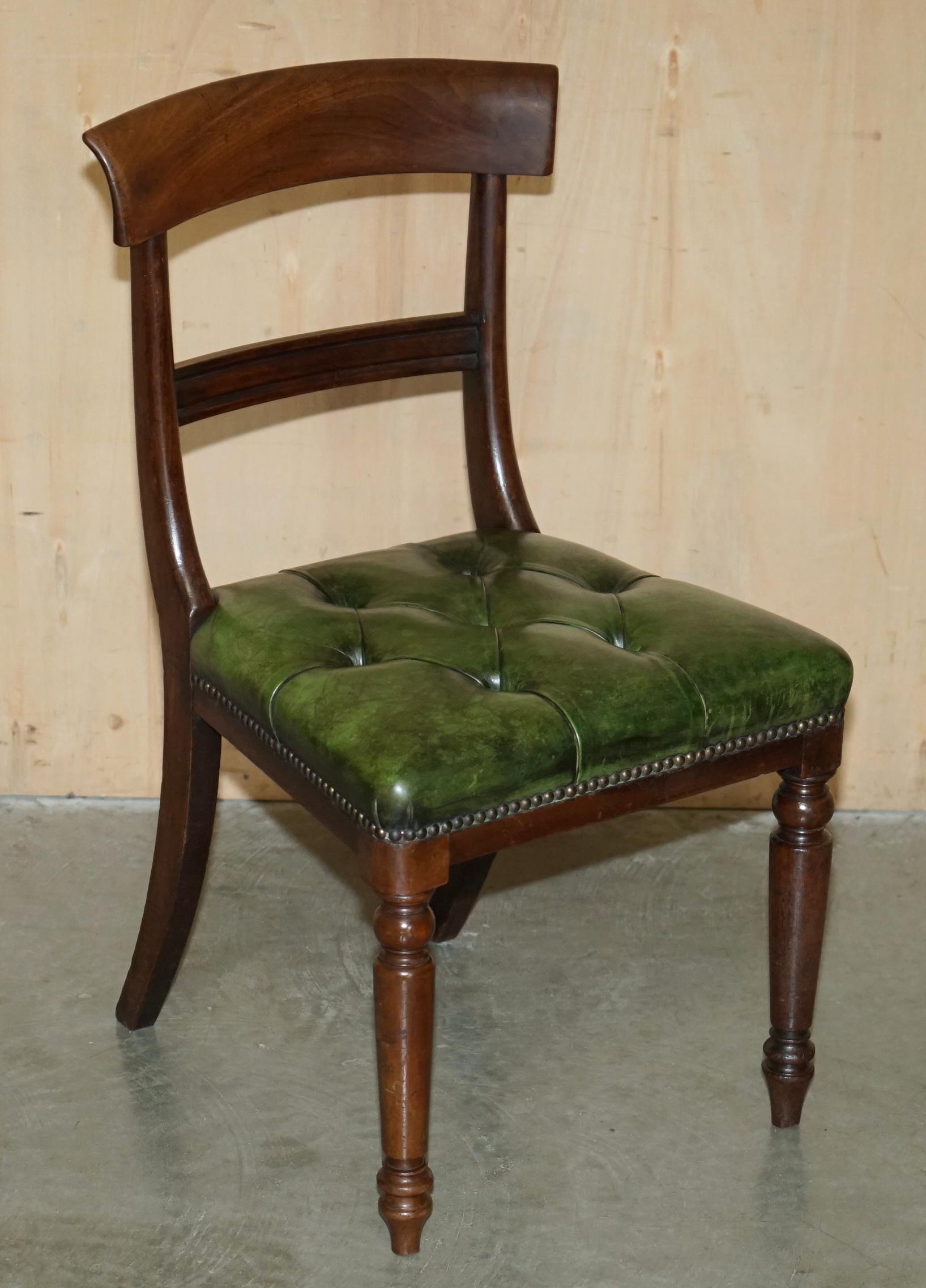 FOUR FiNE ANTIQUE VICTORIAN GREEN LEATHER HARDWOOD CHESTERFIELD DINING CHAIRS 4 For Sale 10