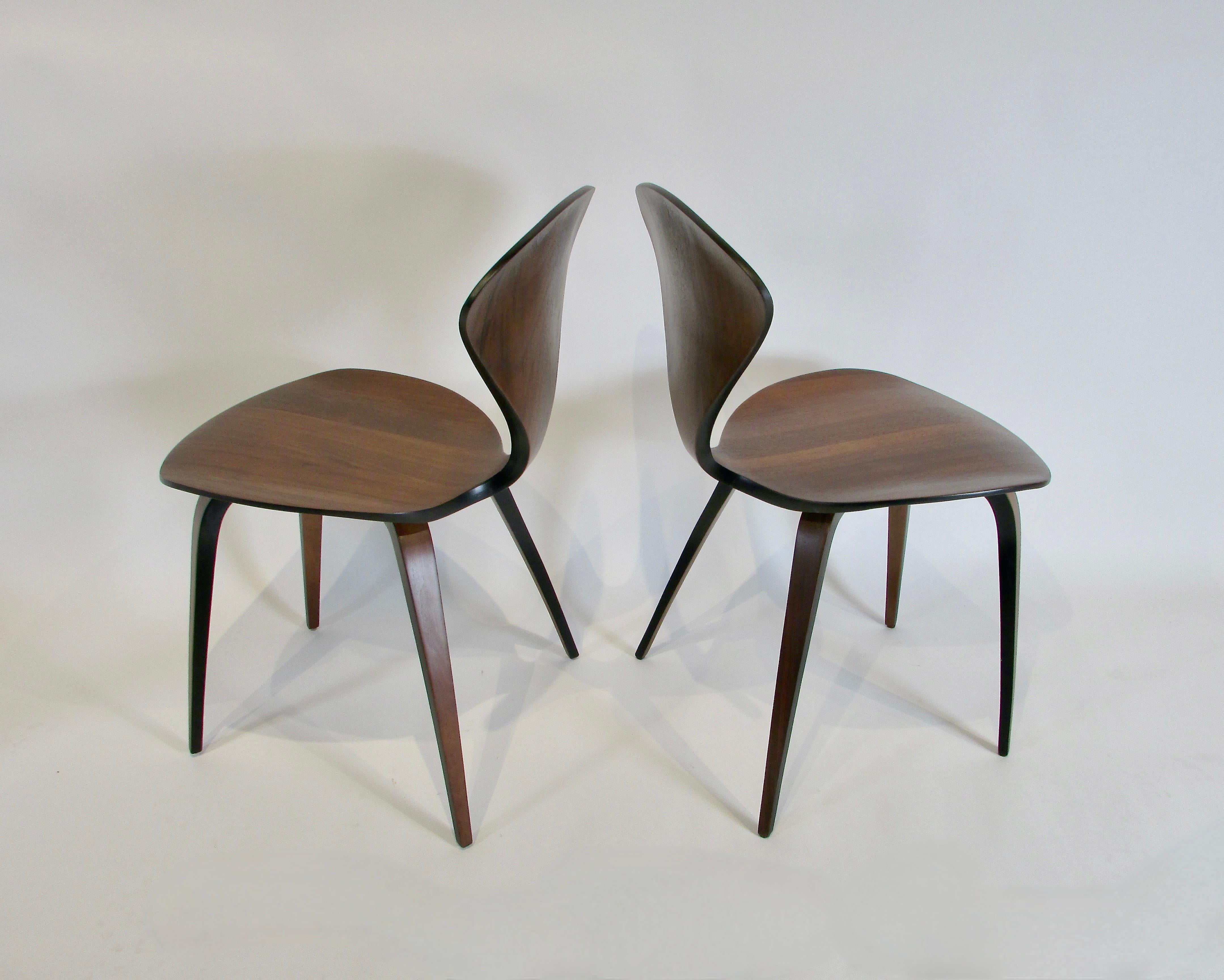 Four First Generation Norman Cherner Plycraft Dining Chairs in vendita 2