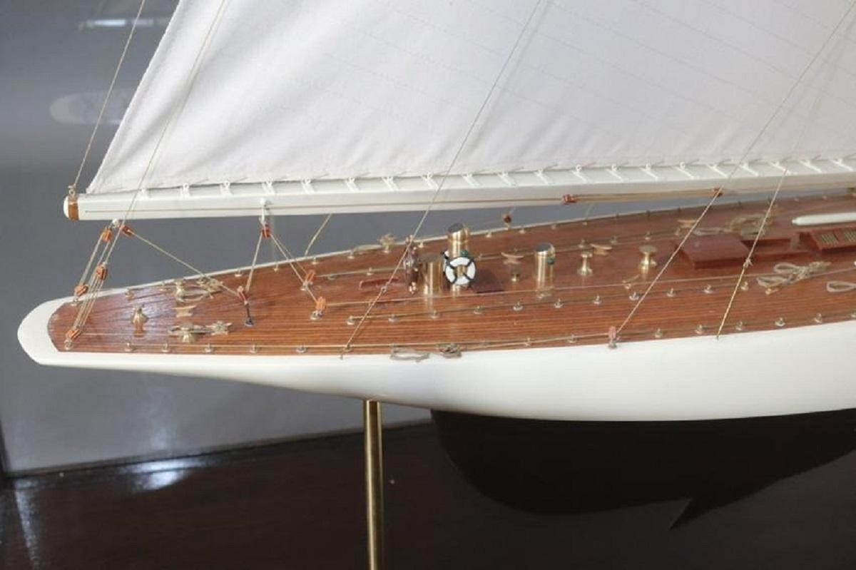 Late 20th Century Four Foot Cased J Boat America's Cup Yacht 
