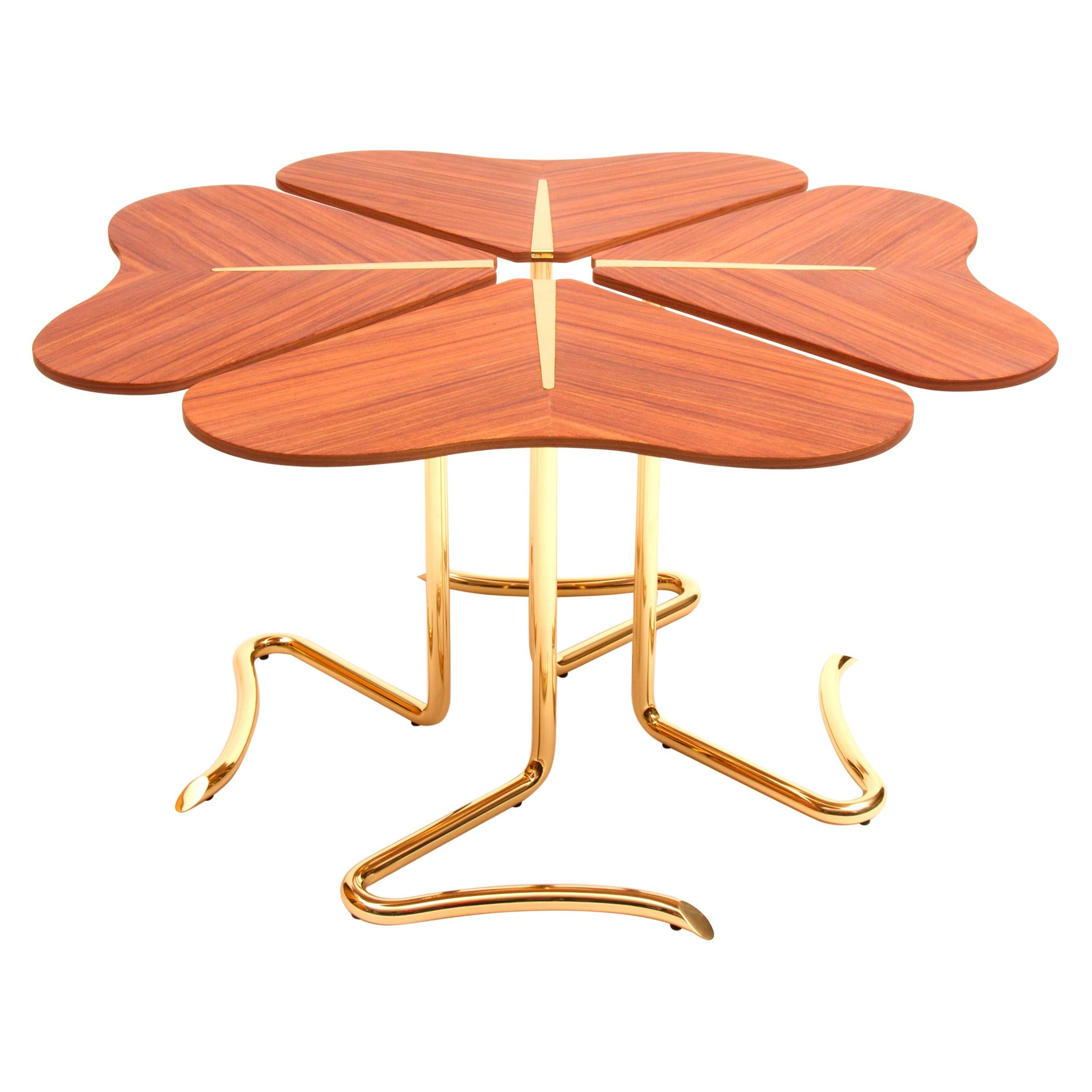 Cuatro... para Mesa baja Luck, Palo de rosa, Insidherland by Joana Santos Barbosa