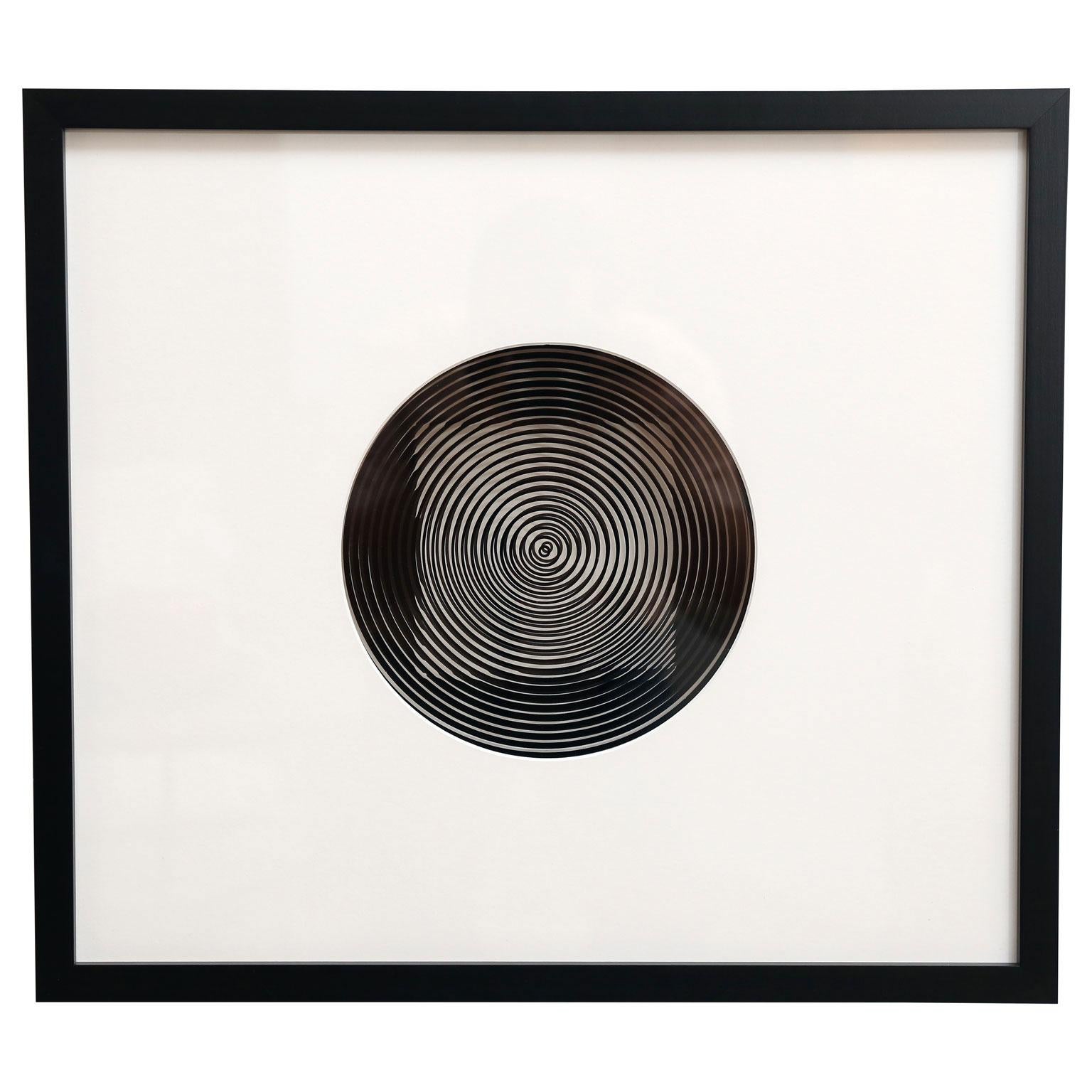 Quatre gravures encadrées de Vasarely, Cinétiques 1