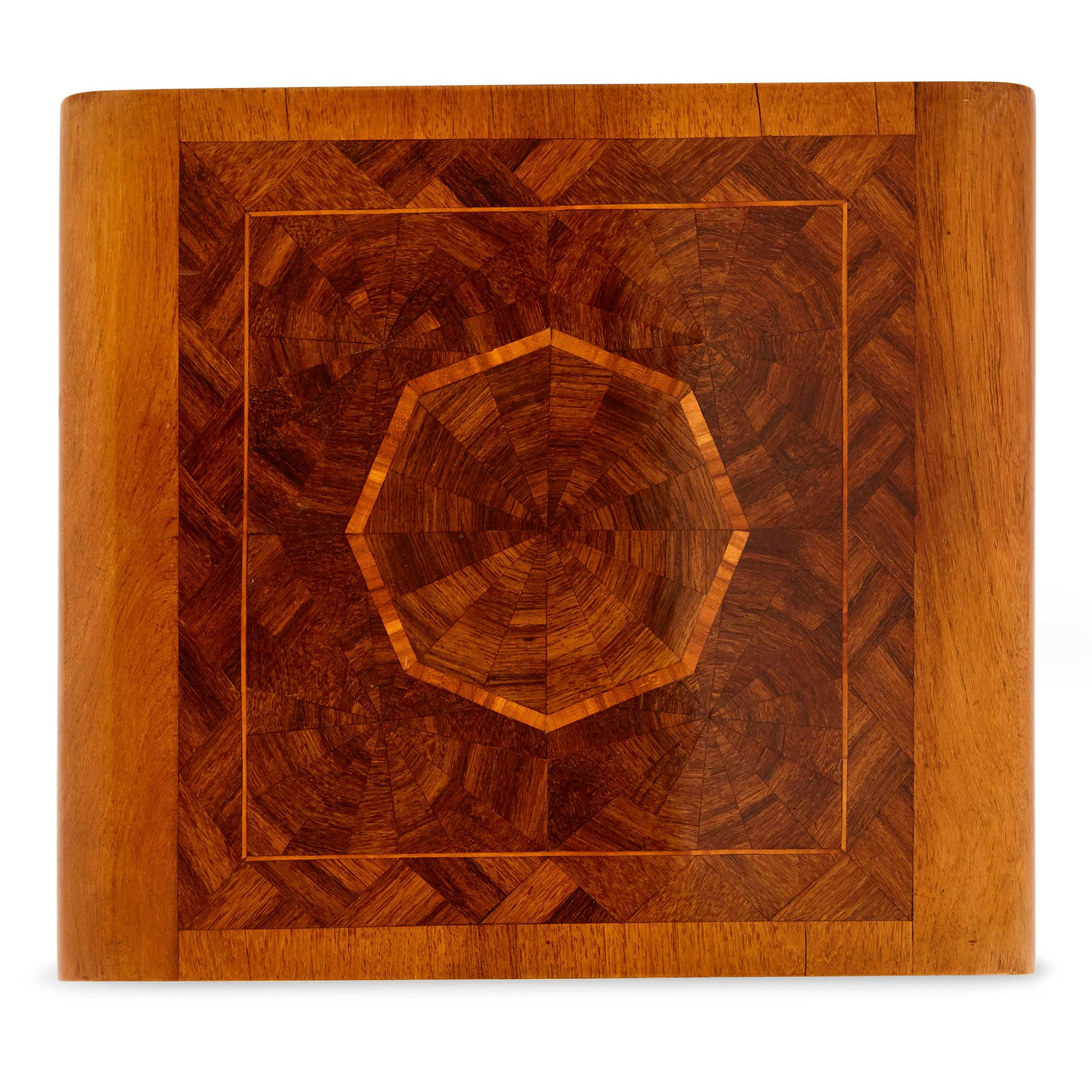 Mid-20th Century Four French Art Deco Parquetry Top Nesting Tables For Sale