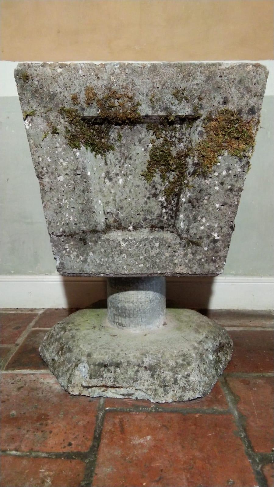 Four French Concrete Planters, circa 1950 In Good Condition In Lectoure, Occitanie