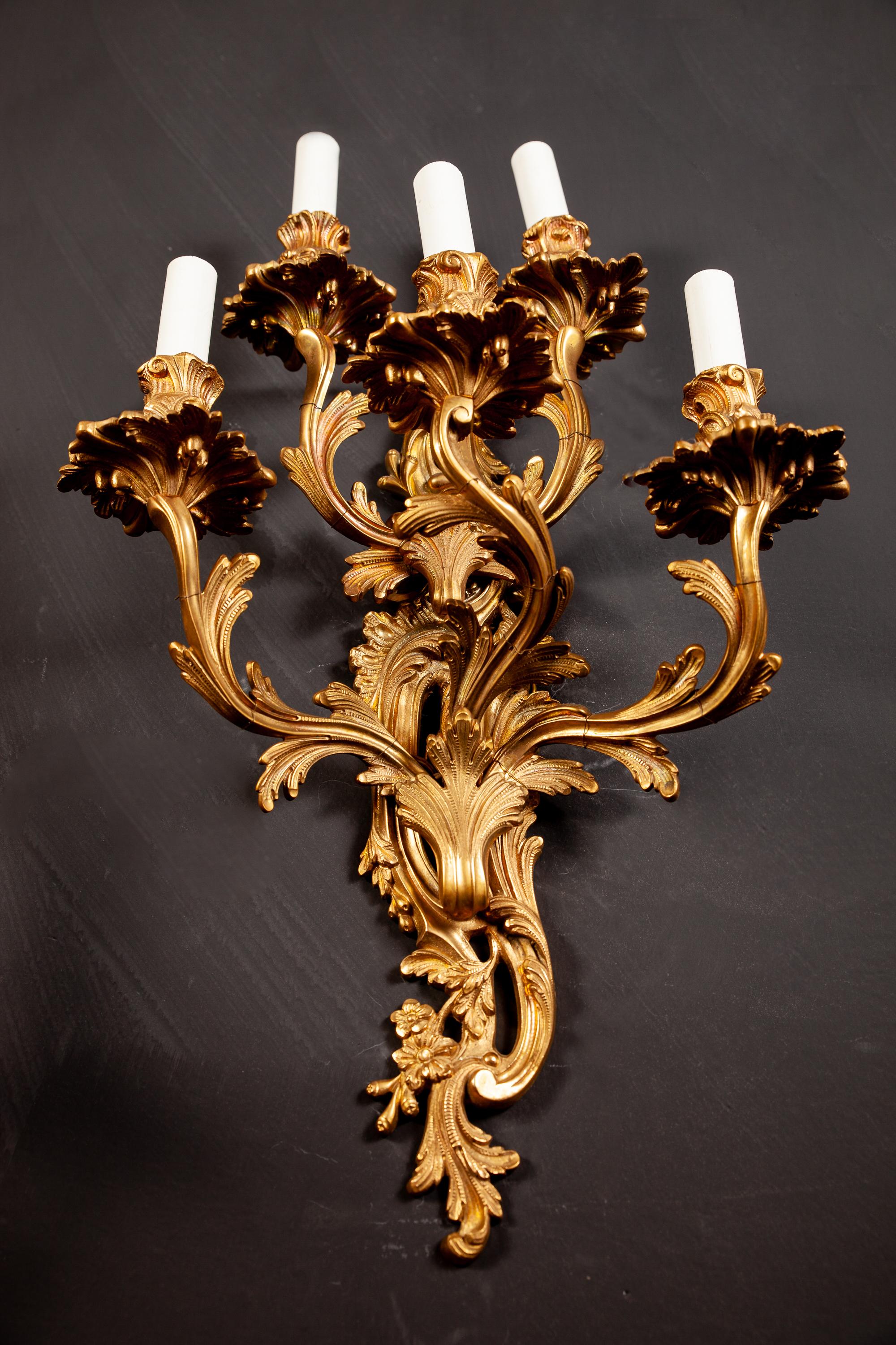 Four French Large 19th Century Gilt Bronze Five-Light Appliques or Wall Lights In Excellent Condition In Rome, IT