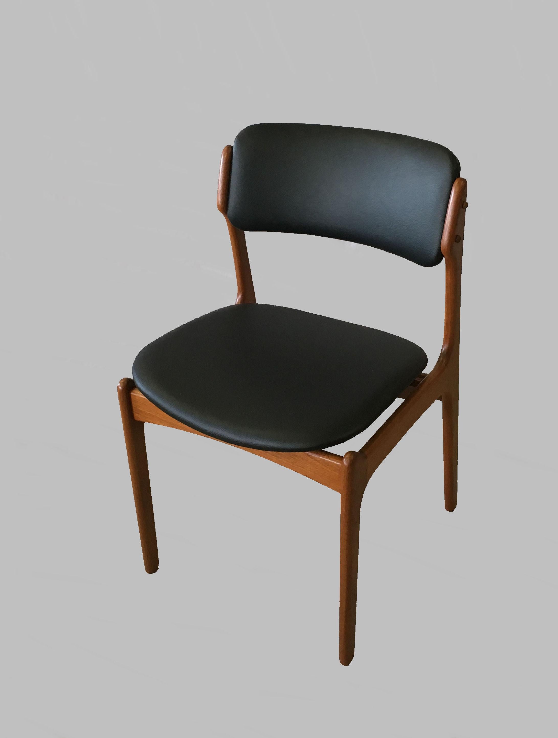 Scandinavian Modern Four Fully Restored Erik Buch Teak Dining Chairs, Reupholstered in Black Leather For Sale