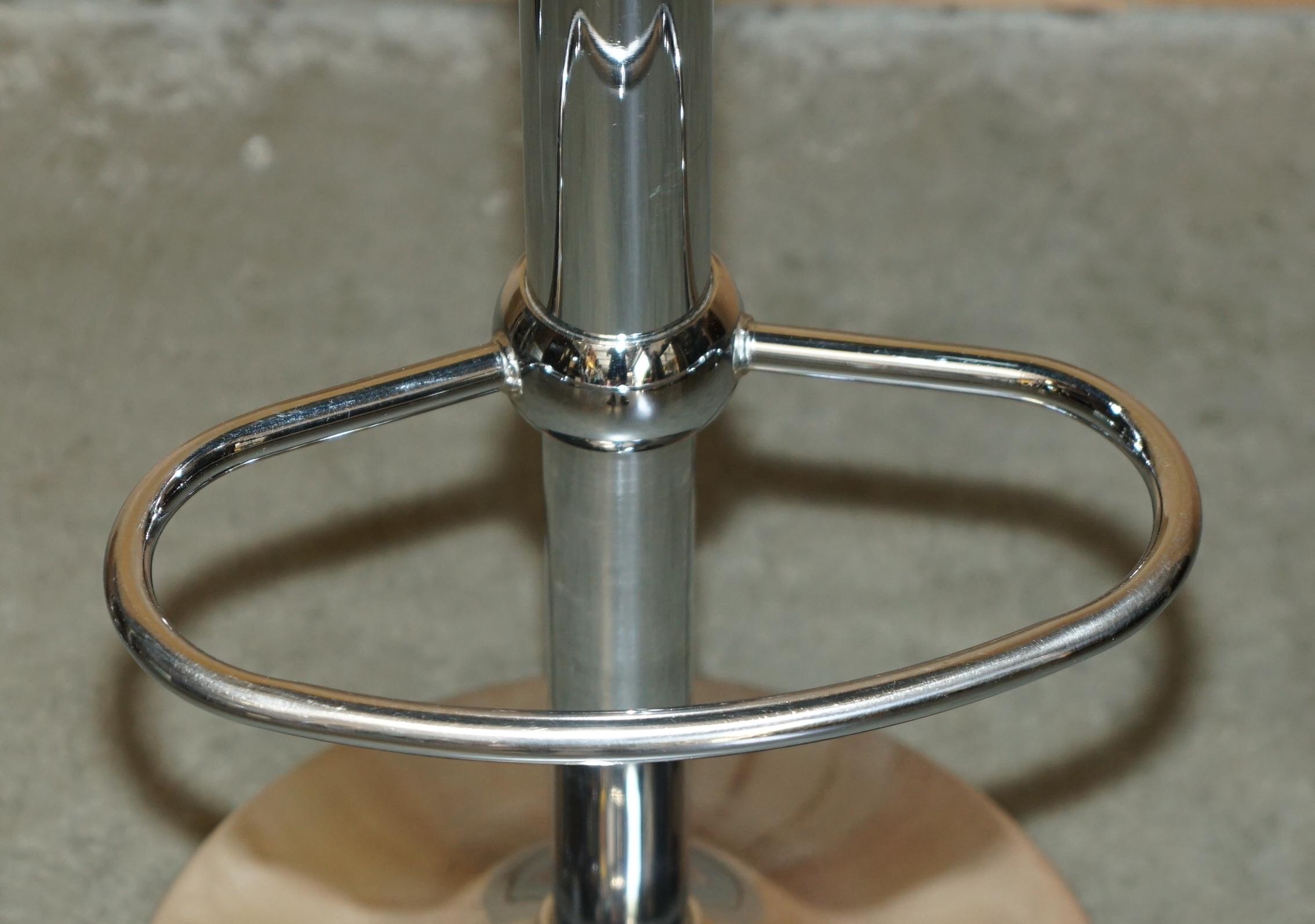 FOUR GAS LIFT HEIGHT ADJUSTABLE CALLIGARIS JAM SWIVEL KITCHEN ISLAND BAR STOOLs For Sale 2