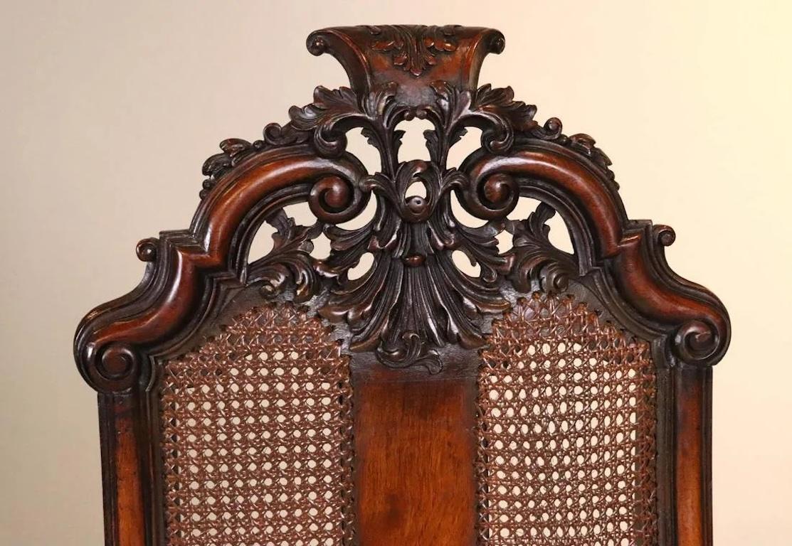 Four George I 18th Century Walnut Chairs In Good Condition For Sale In Essex, MA