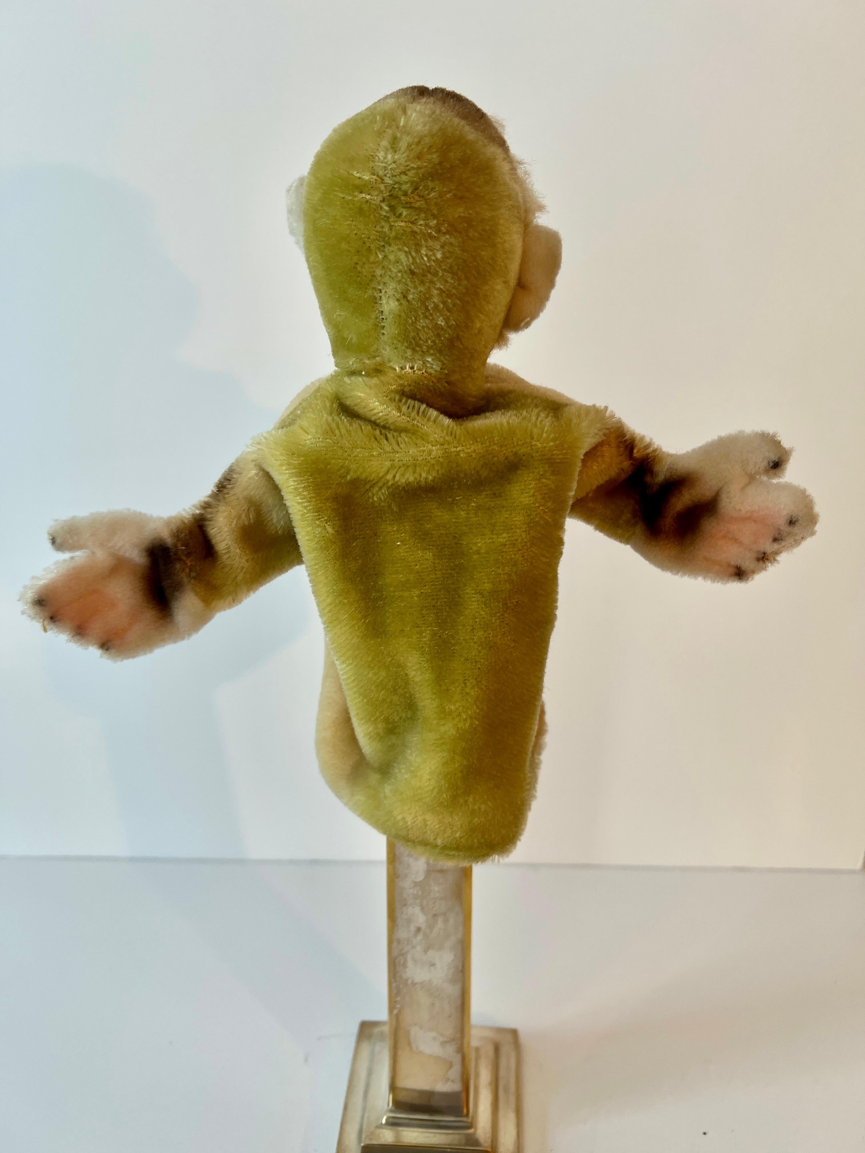 Four Hands, leone, scimmia e coniglio di Steiff, marionette a mano in vendita 4