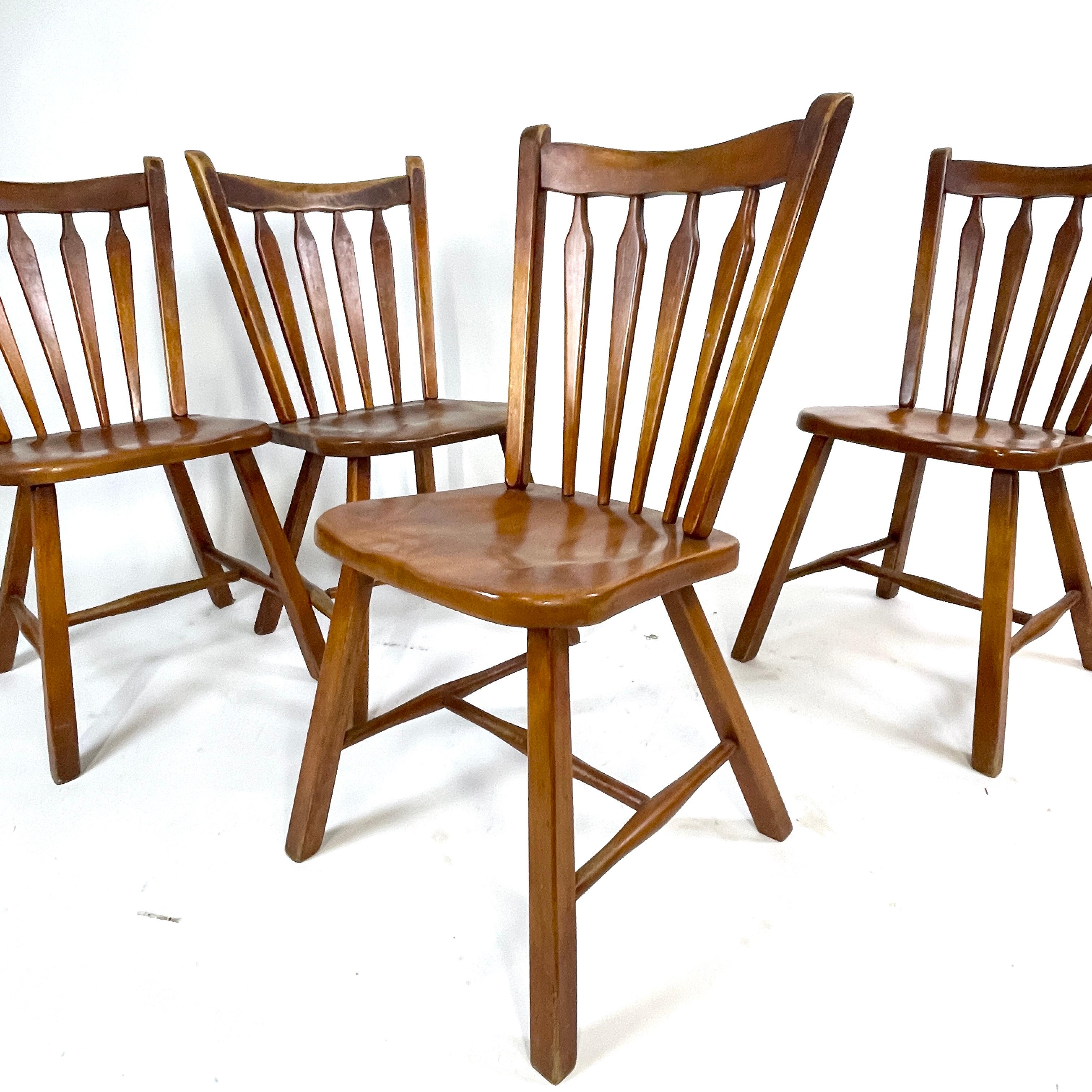 Four Hard Rock Vermont Maple Americana Dining Chairs, Herman DeVries for Cushman 11