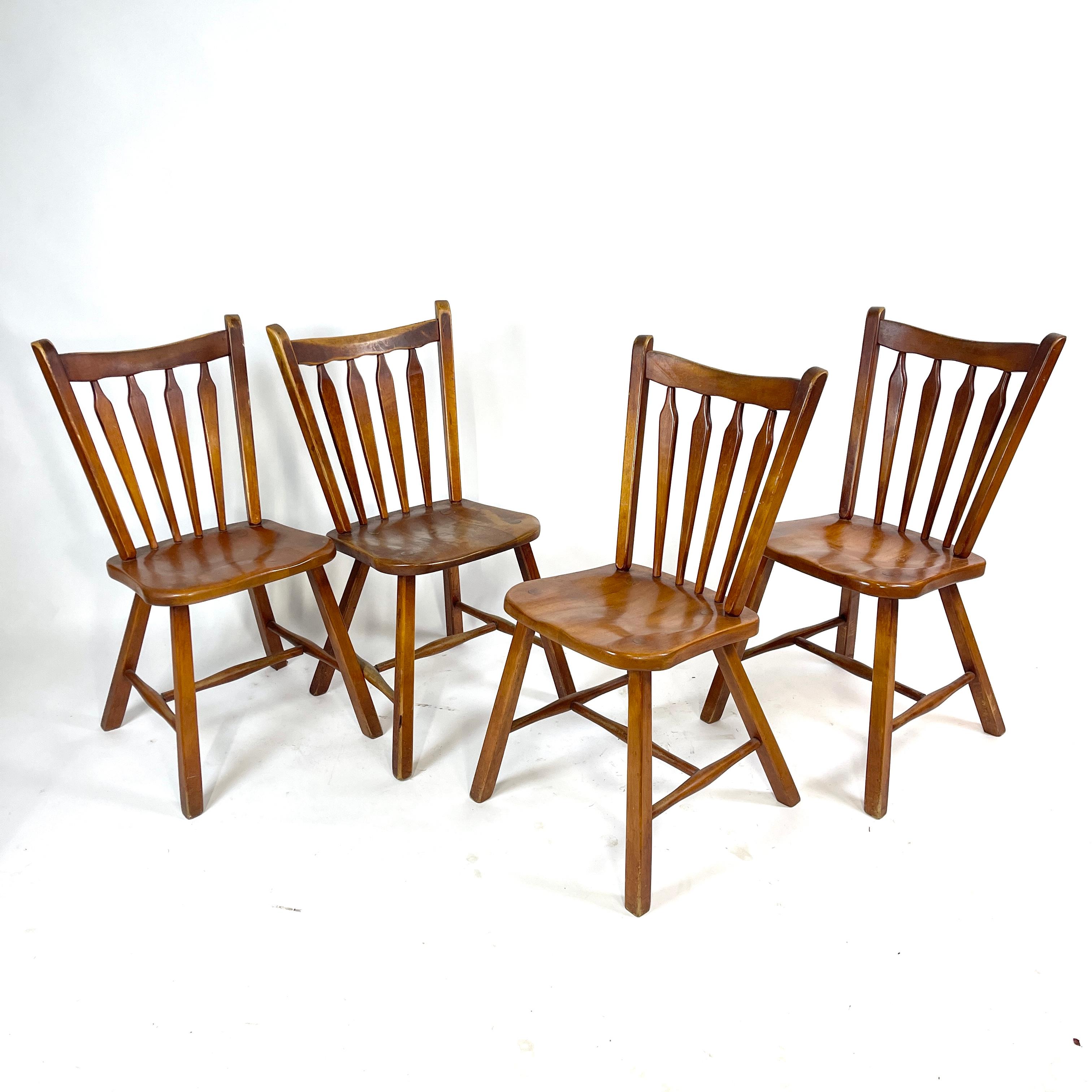 Four Hard Rock Vermont Maple Americana Dining Chairs, Herman DeVries for Cushman 1