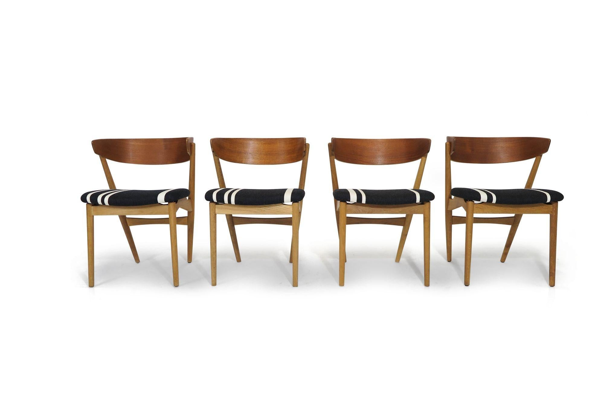 Four Helge Sibast for Sibast Møbler Teak Oak Dining Chairs For Sale 3