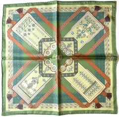 Quatre petits foulards en soie Hermès