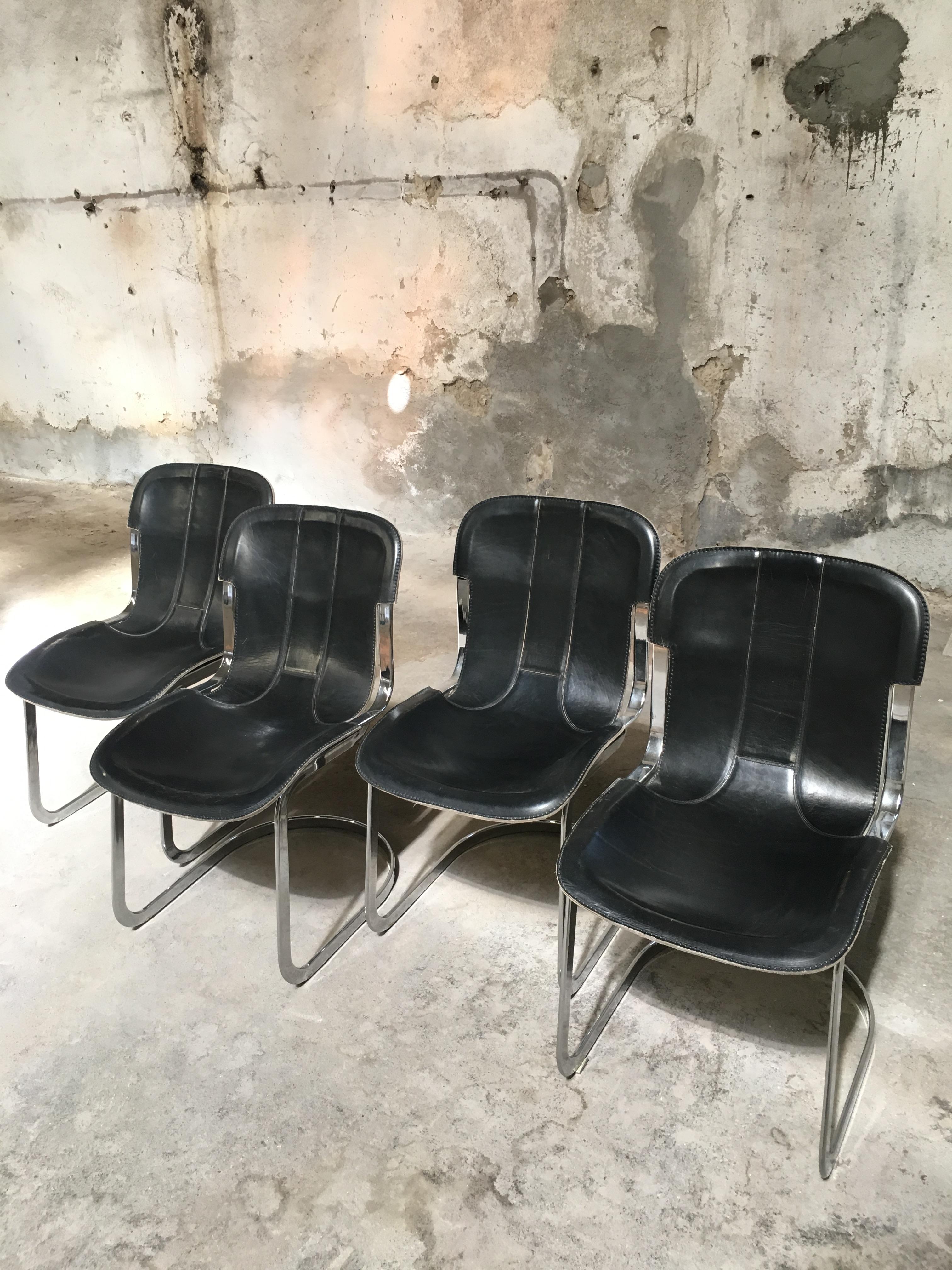 Four Italian Chairs with Original Black Leather Seat by Willy Rizzo for Cidue In Good Condition In Prato, IT