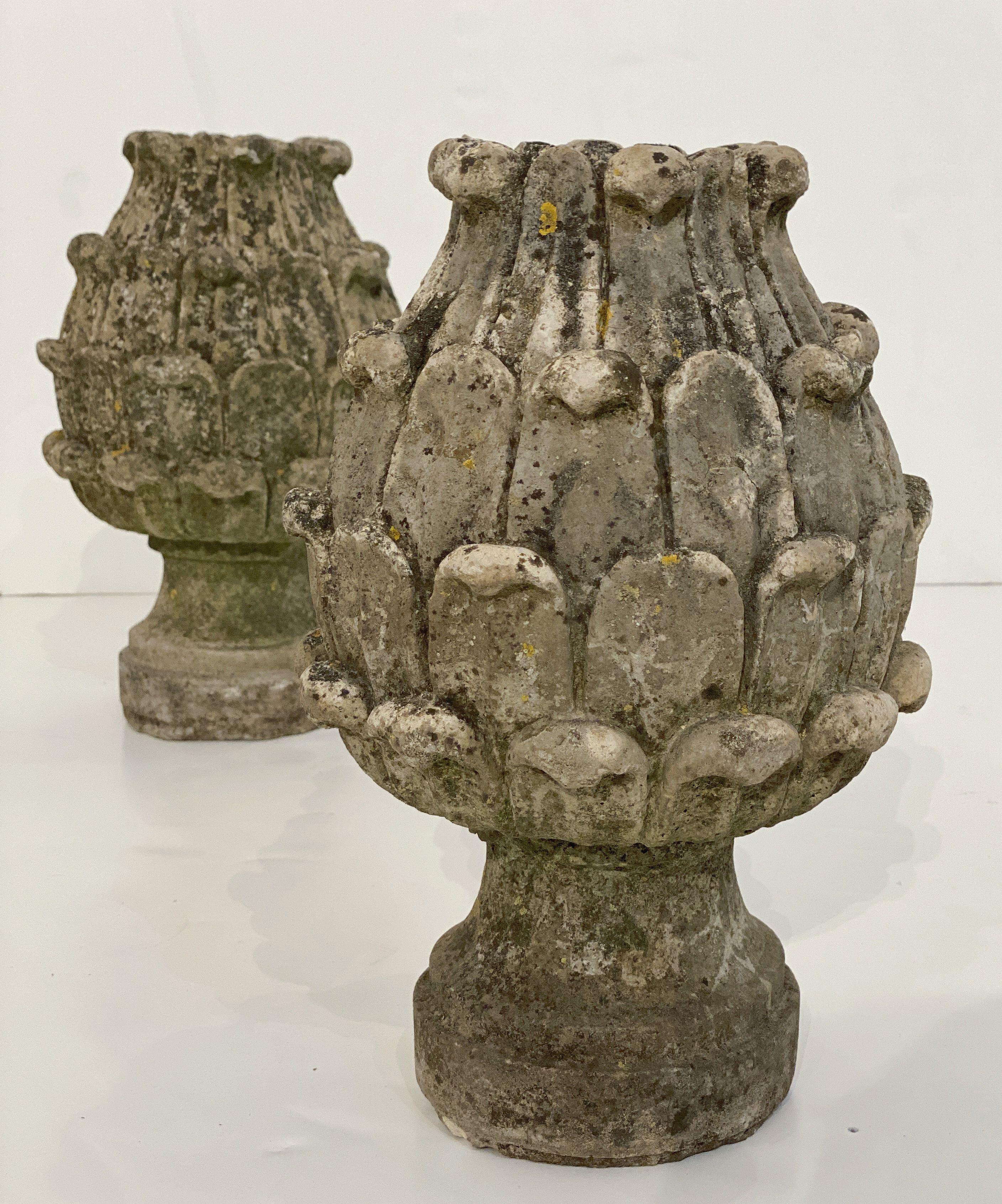 Pierre artificielle Quatre artichauts de jardin italiens en pierre - Prix individuels en vente
