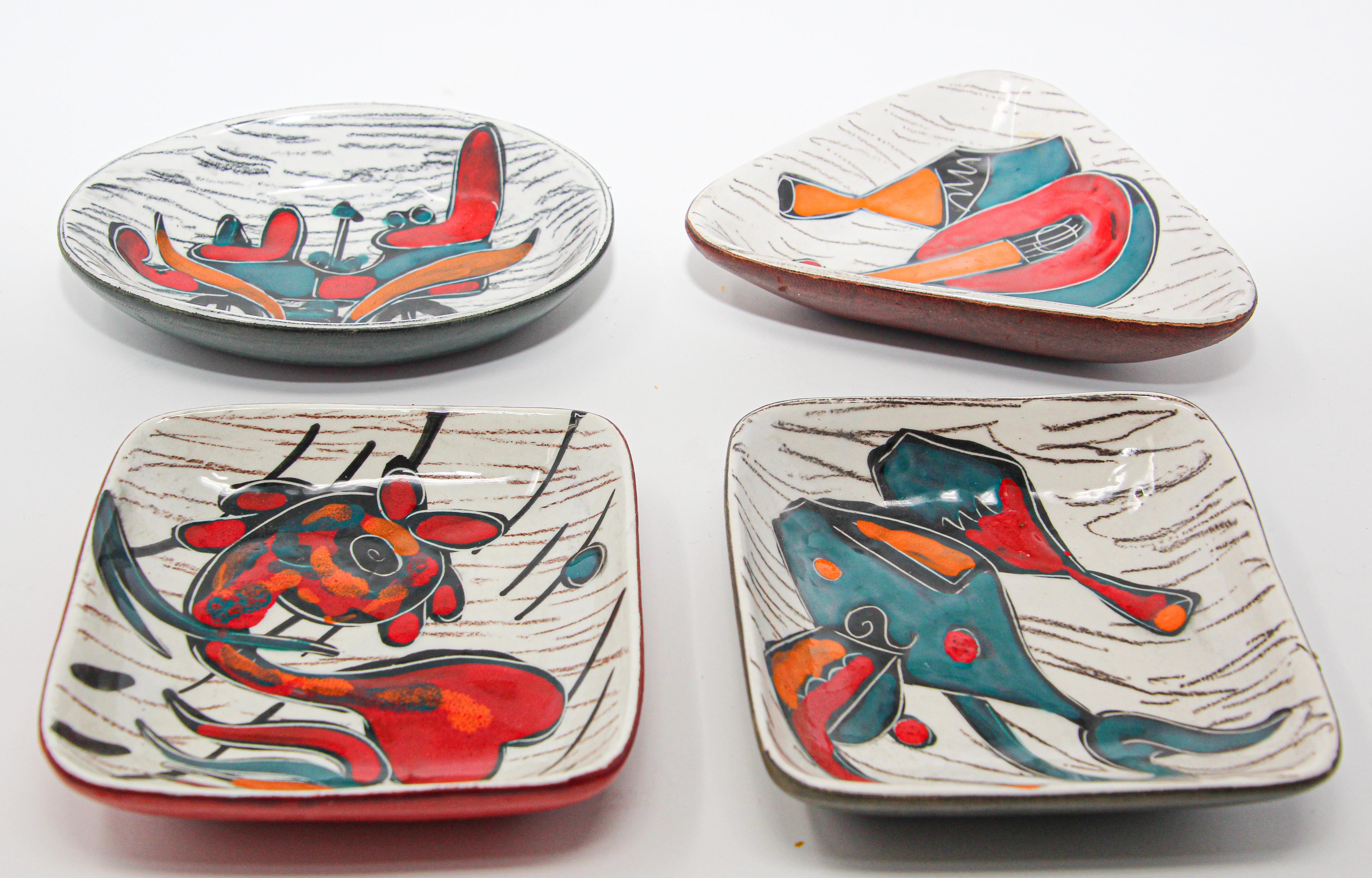 Mid-Century Modern Italian Leather Backed Decorative Ceramic Dishes Or Change Trays Ashtrays For Sale