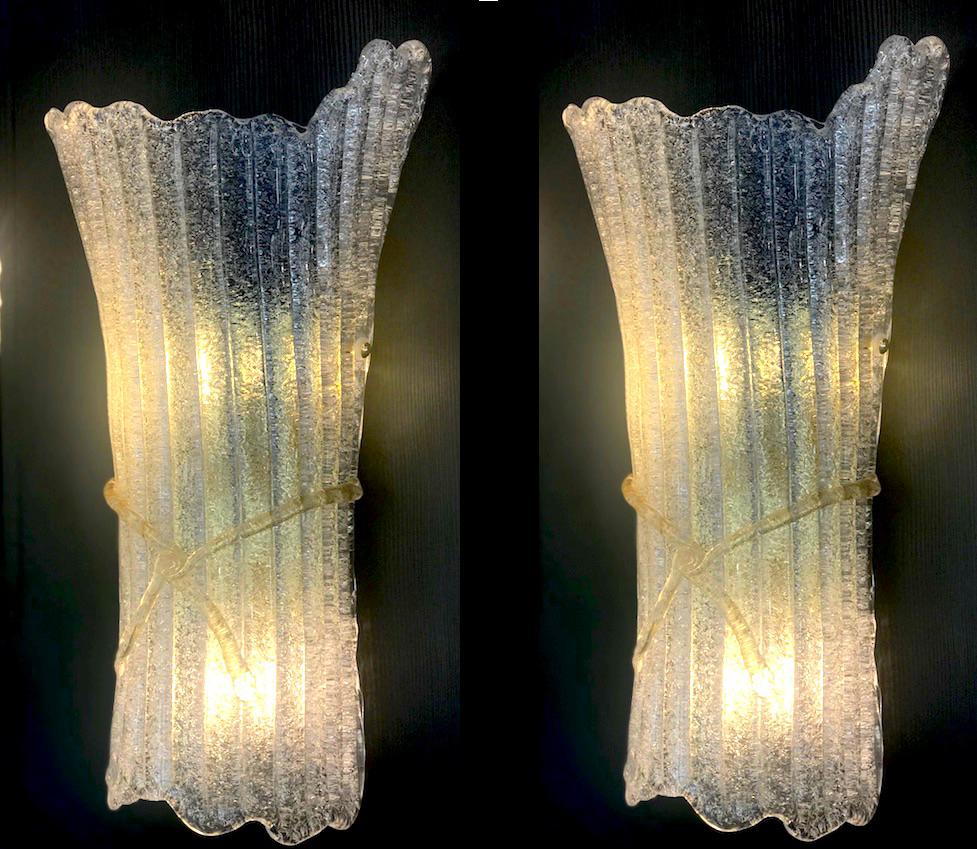 Quatre appliques murales italiennes en verre de Murano par Barovier & Toso 1970 en vente 2