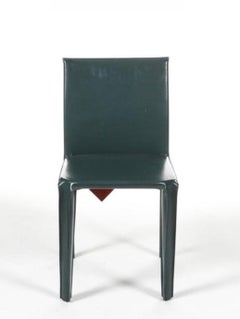 Cuatro sillas italianas de cuero verde oliva de Arper, 1970