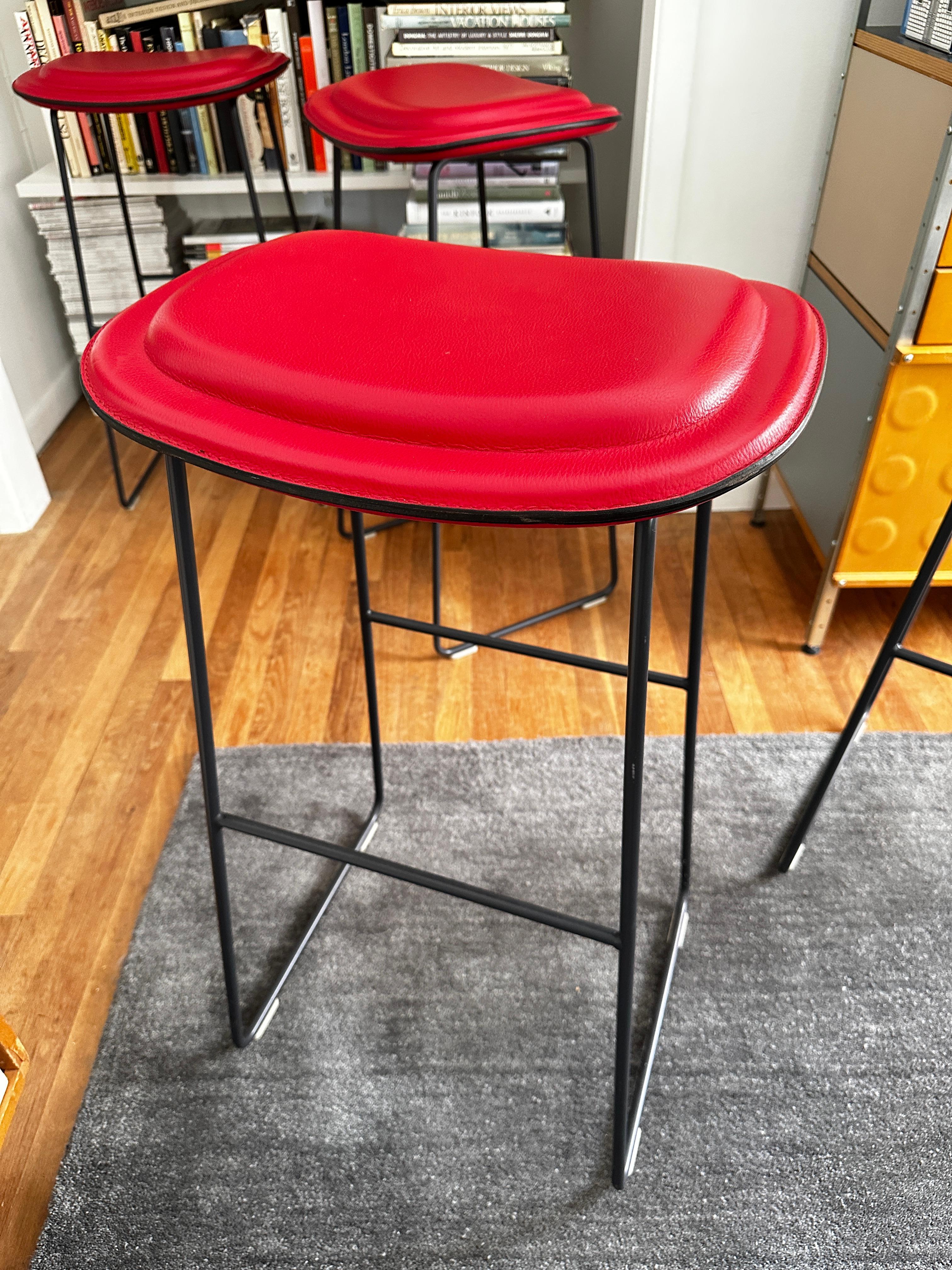 Four Jasper Morrison Hi Pad Stools In Red Leather by Cappellini For Sale 4
