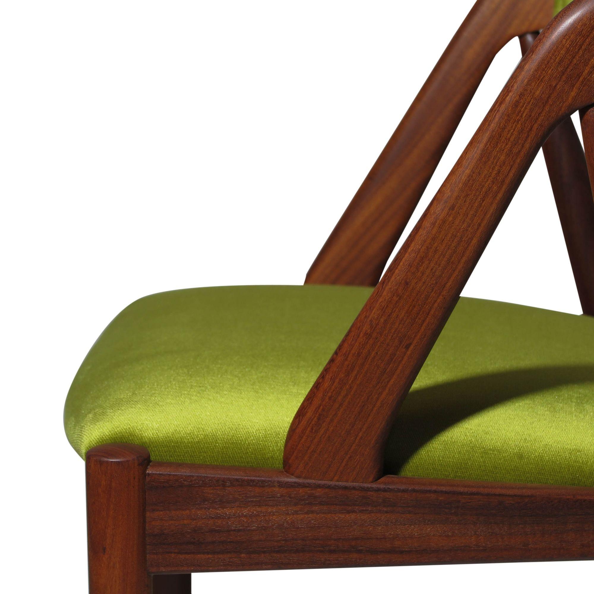 20th Century Four Kai Kristiansen Walnut Danish Dining Chairs in Green Velvet
