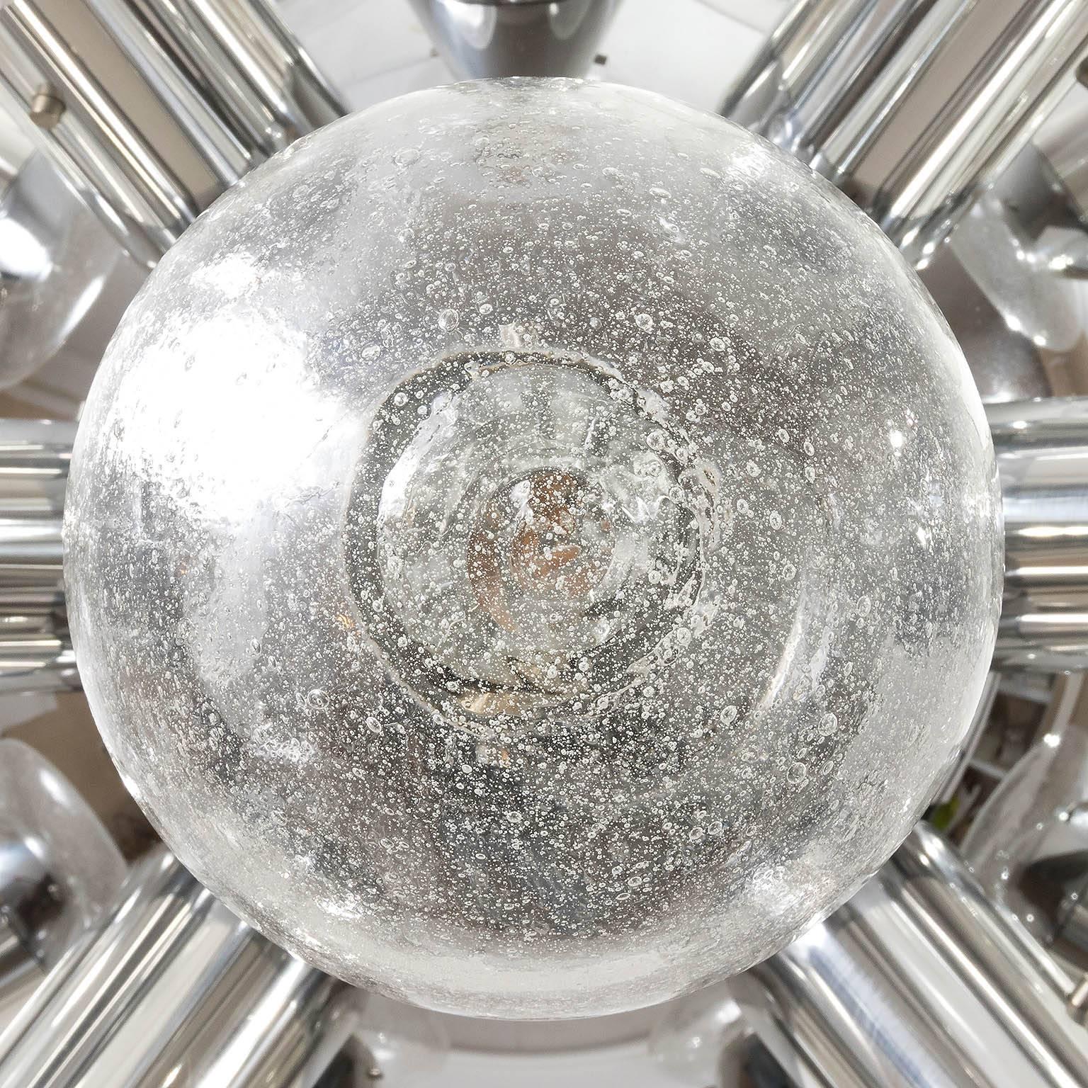 Austrian 1 of 4 Kalmar Sputnik Pendant Lights Chandeliers 'Rs 27', Aluminum Glass, 1970 For Sale