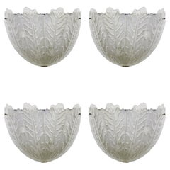 Cuatro apliques de pared grandes de cristal esmerilado de Murano y cromo, Italia, mediados de siglo