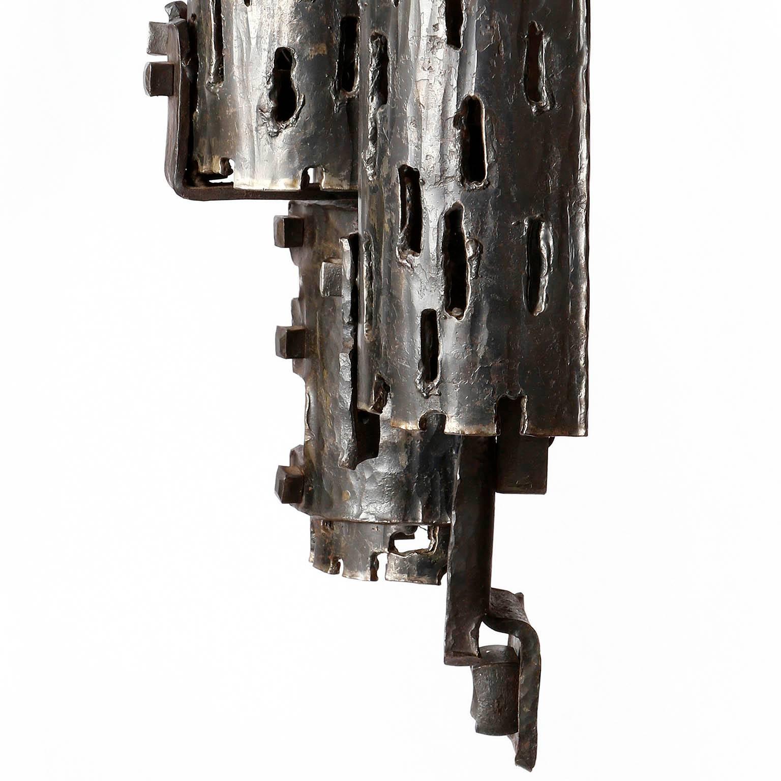One of Four Large Unique Brutalist Sconces Wall Lights, Metal Wrought Iron, 1970 For Sale 5