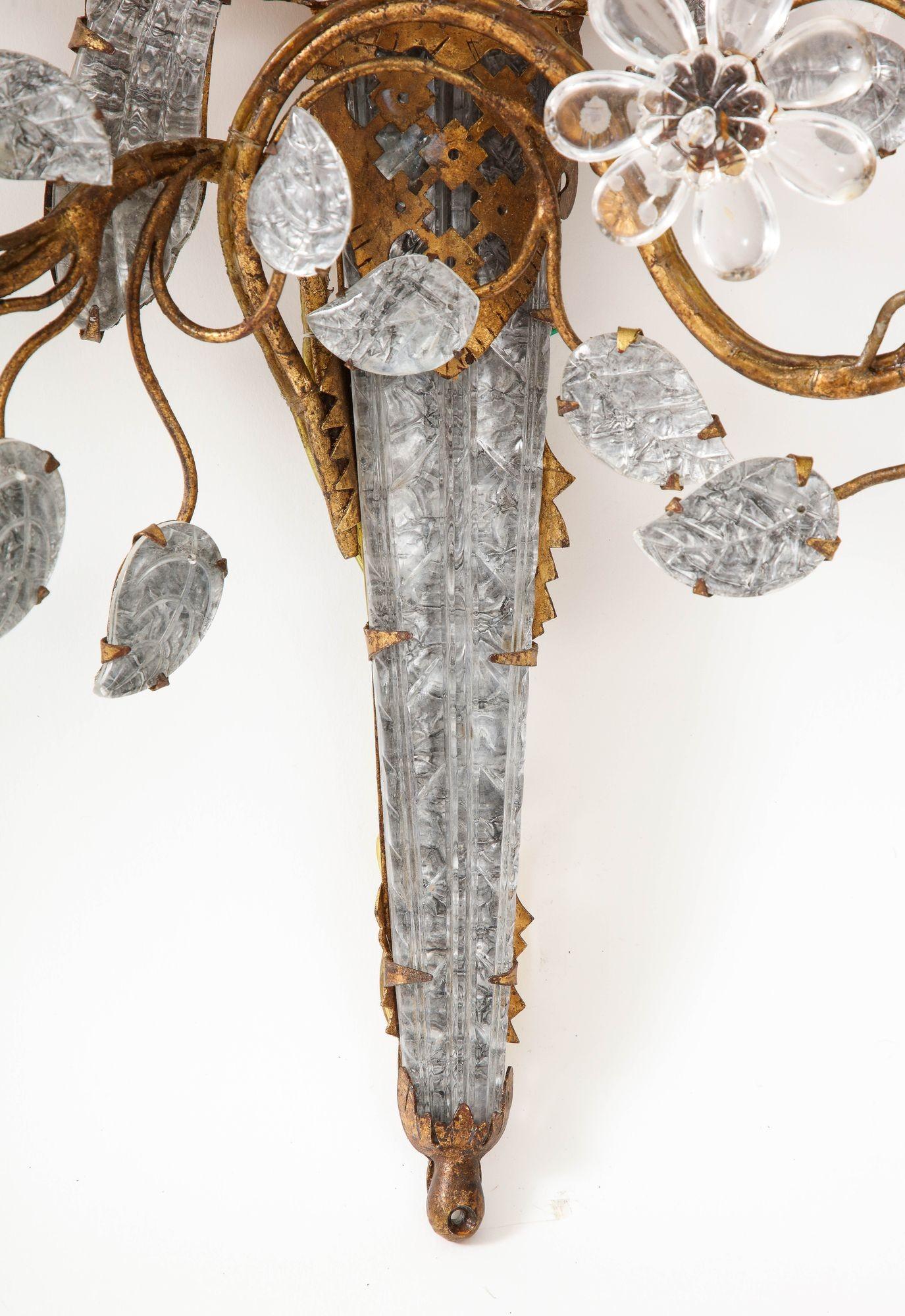 Bronze Paire de grandes bagues en cristal de roche d'époque Appliques en cristal de roche d'oiseau en vente