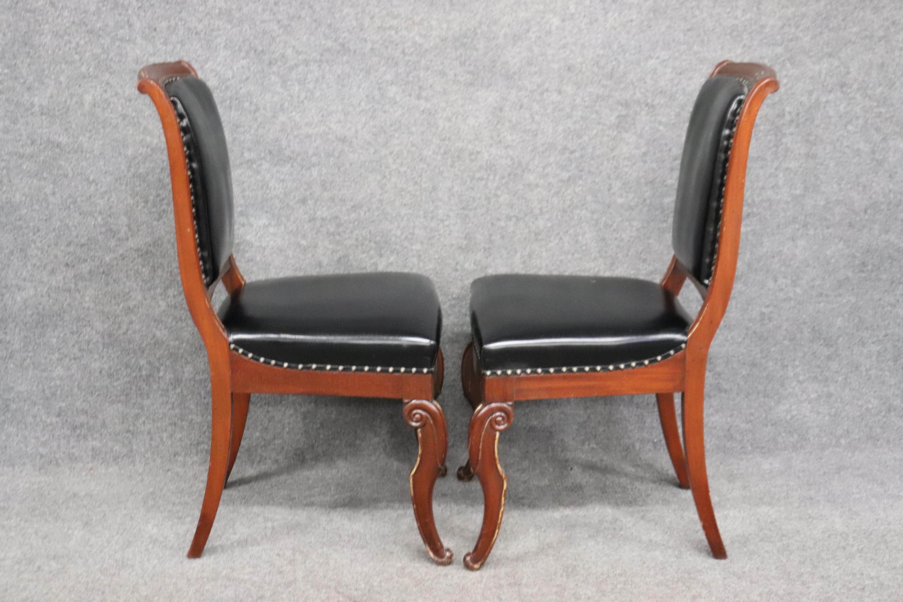 Cuir  Quatre chaises de salle à manger Regency de la fin du XIXe siècle par Jean Selme pour Maison Jansen en vente