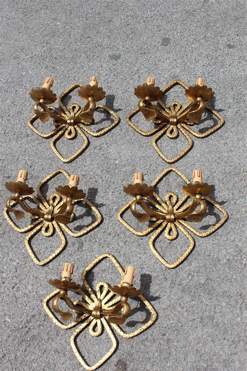 Applique a quadrifoglio forgiate a mano e in metallo dorato Design italiano anni '50