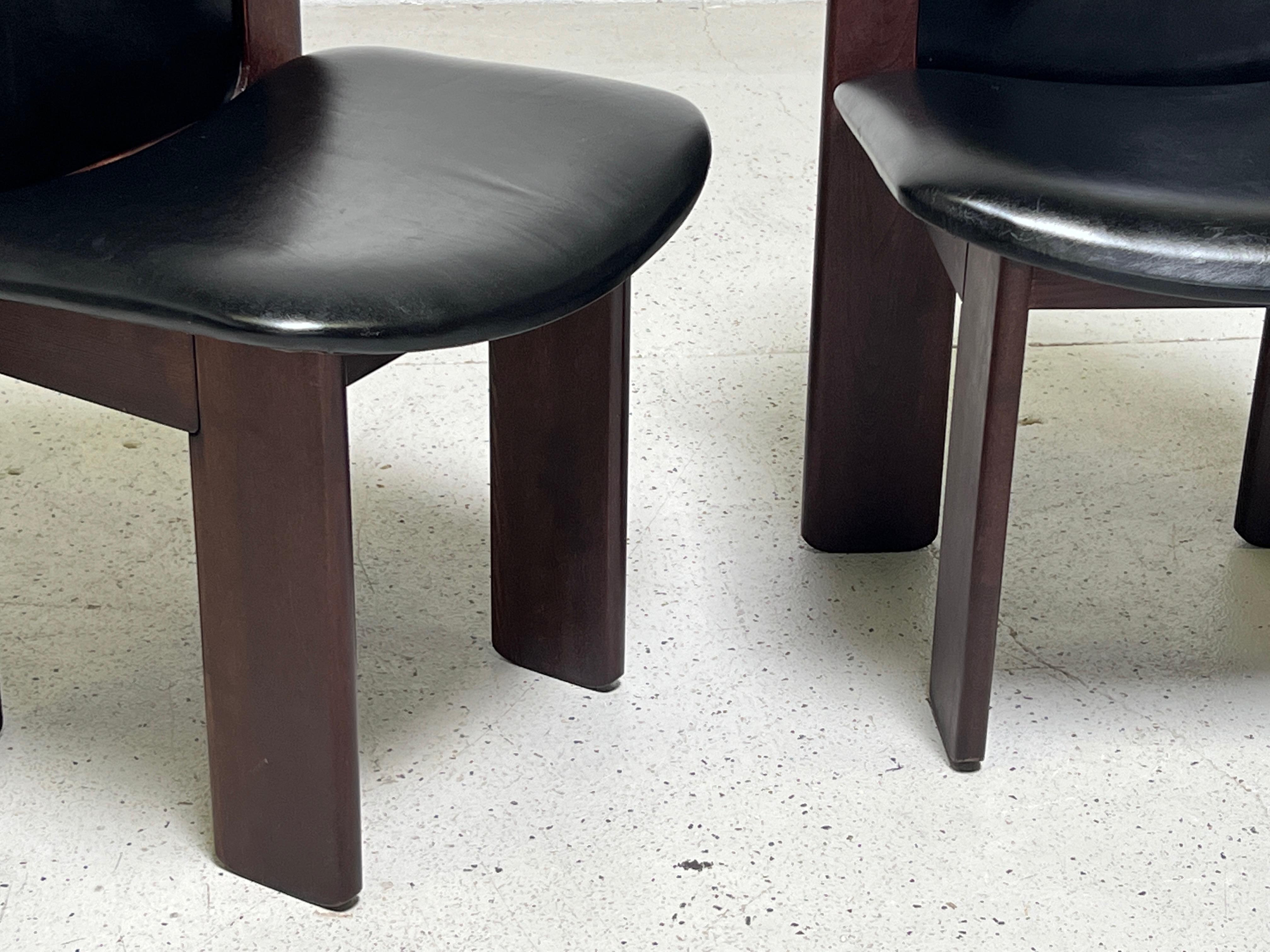 Four Leather and Walnut Chairs by Silvio Coppola for Bernini 6