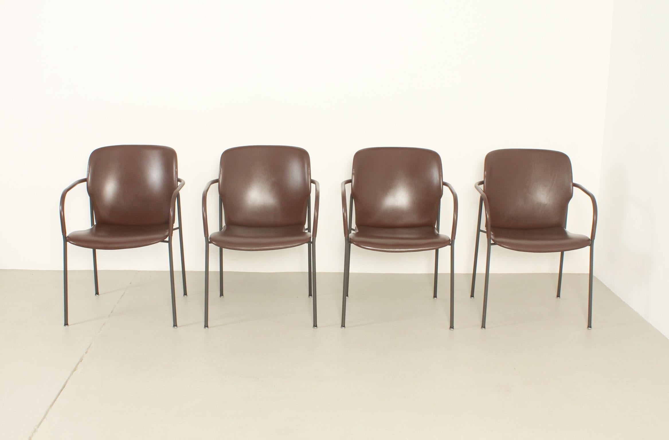 Four Leather Lalanda Chairs by Gianfranco Frattini, 1980's In Good Condition For Sale In Barcelona, ES