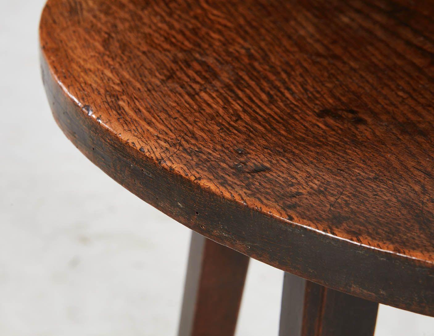Anglais Table de cricket à quatre pieds en Oak Oak en vente