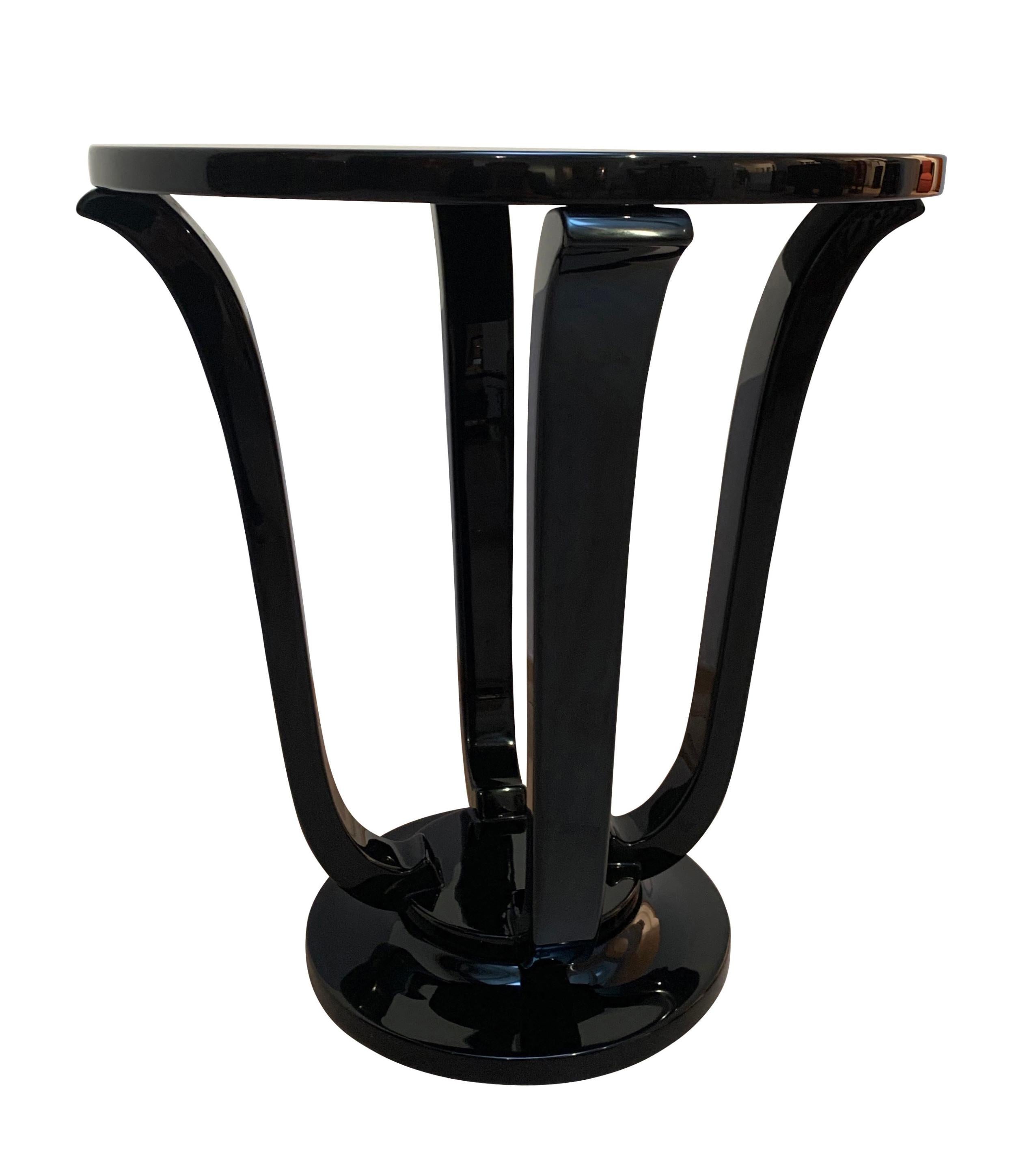 Polished Four-Legged Art Deco Style Guéridon in Black Lacquer on Wood