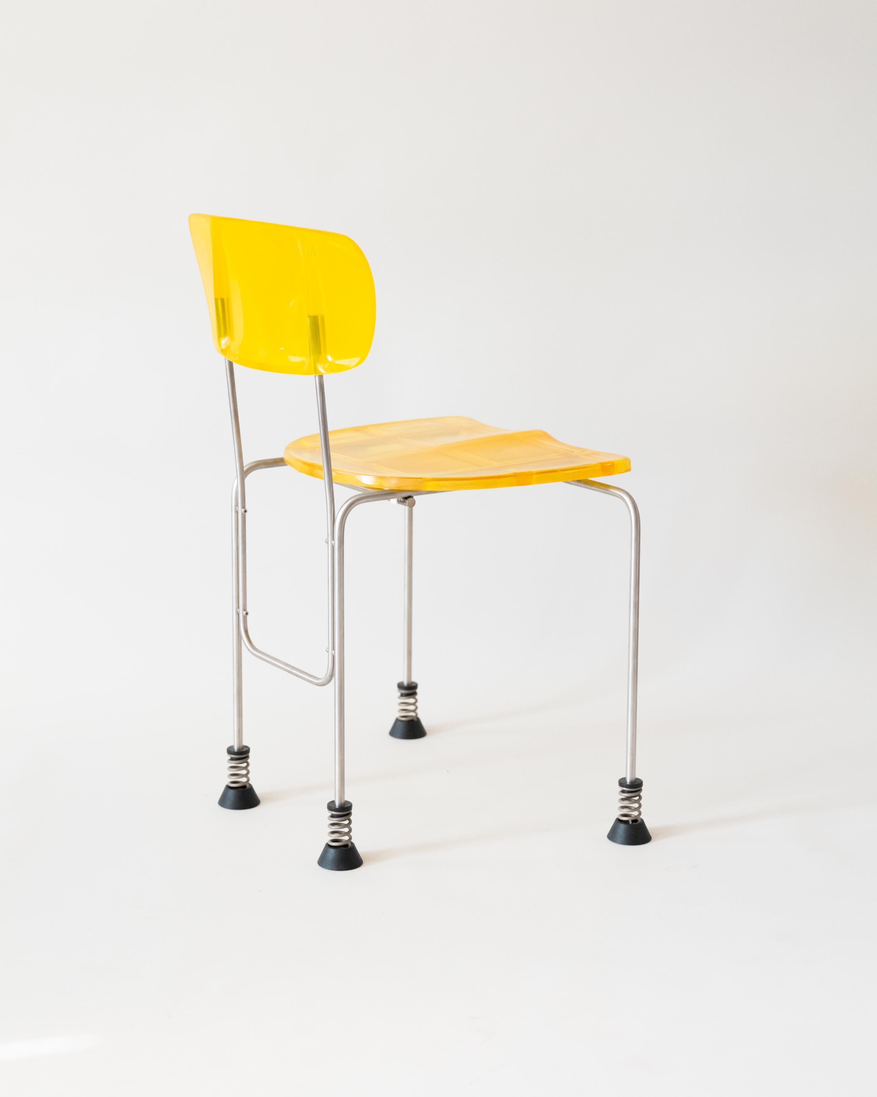 Spazzolato Sedia Broadway a quattro gambe di Gaetano Pesce - edizione limitata giallo estremo in vendita