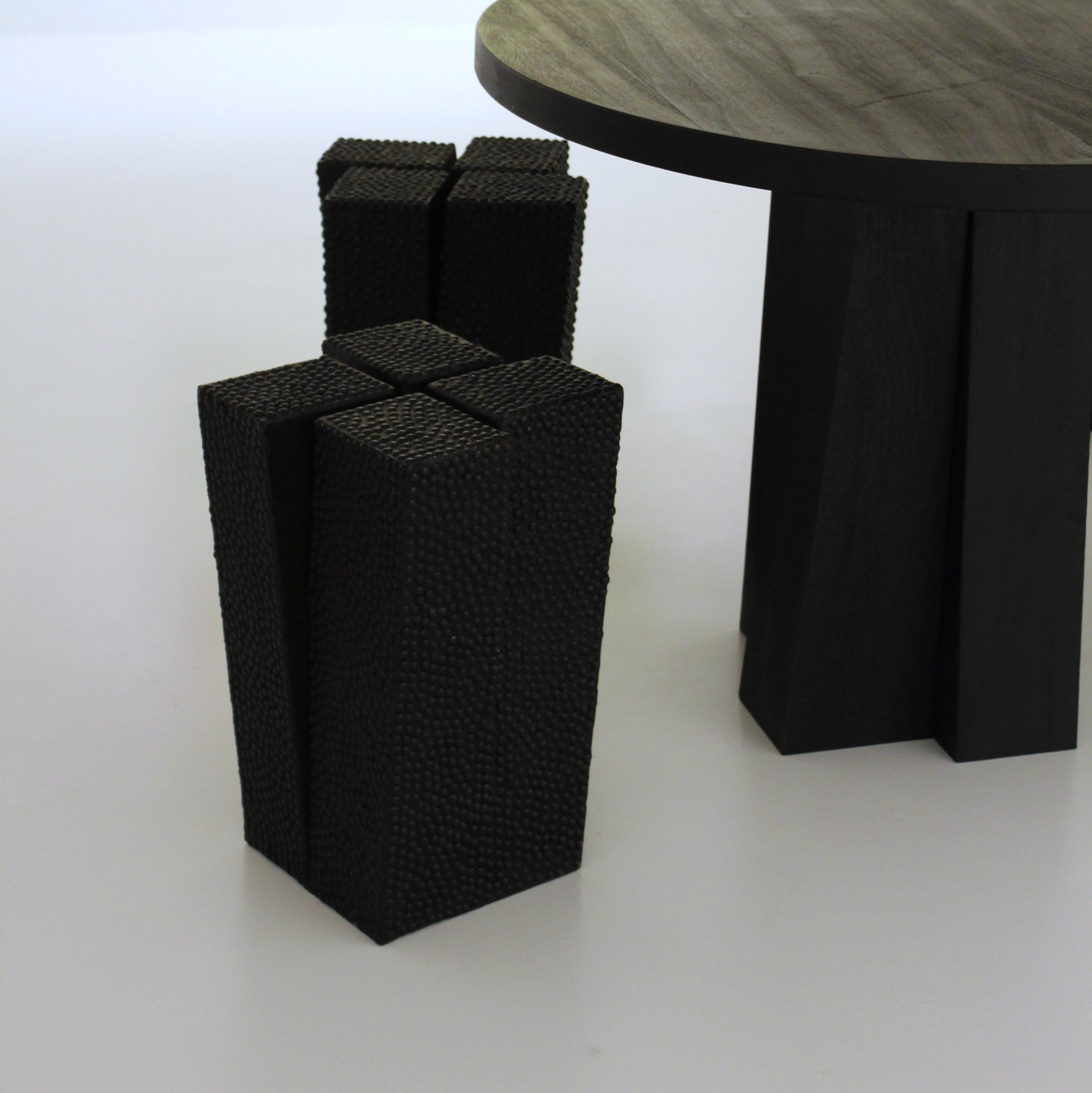 XXIe siècle et contemporain Tabouret/table à quatre pieds Nails d'Arno Declercq en vente