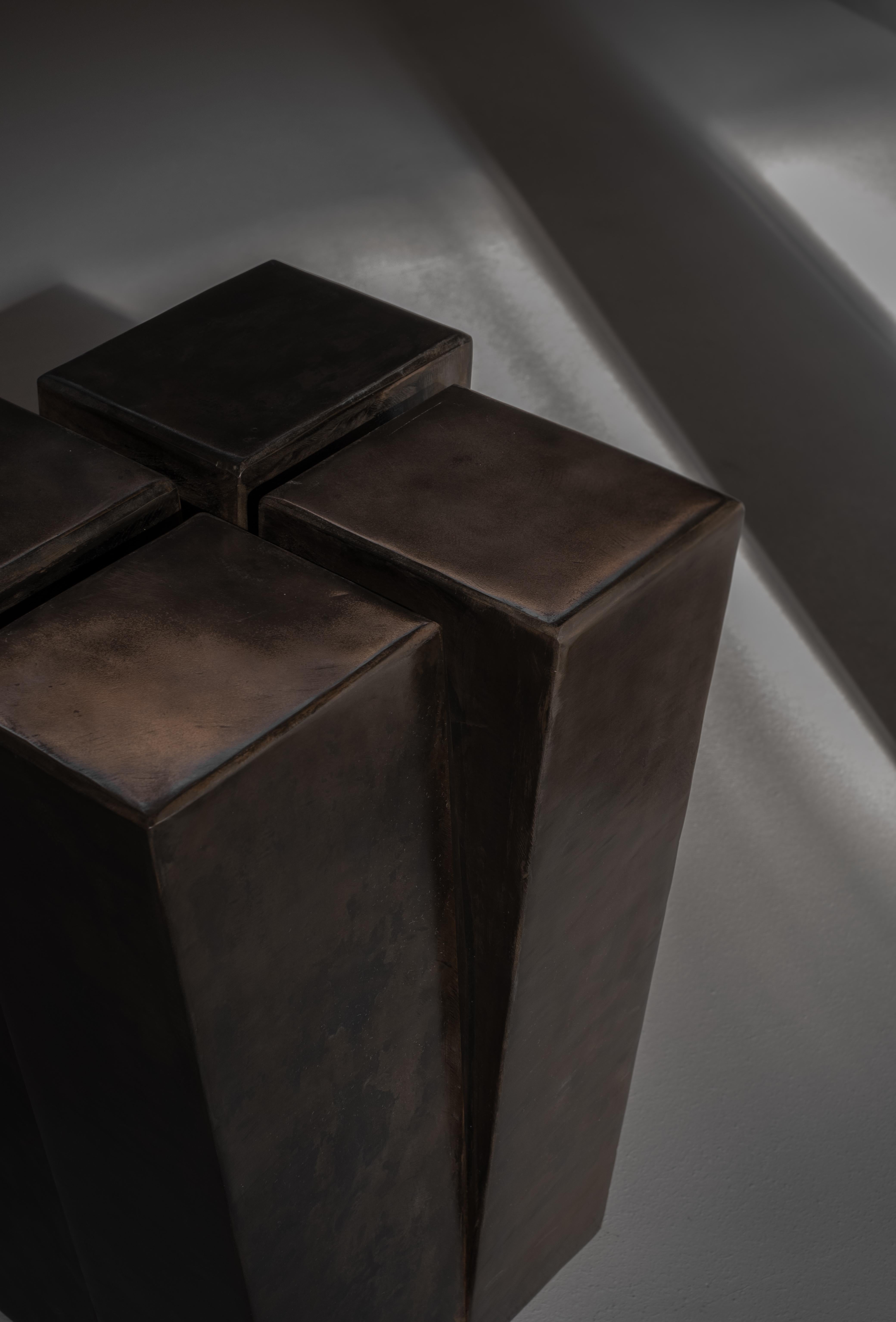Four legs steel signed stool, Arno Declercq


Measures: 34cm L x 34cm W x 50 cm H 13,4” L x 13,4” W x 20” H

Material: patinated steel 

Signed by Arno Declercq

Arno Declercq
Belgian designer and art dealer who makes bespoke objects with