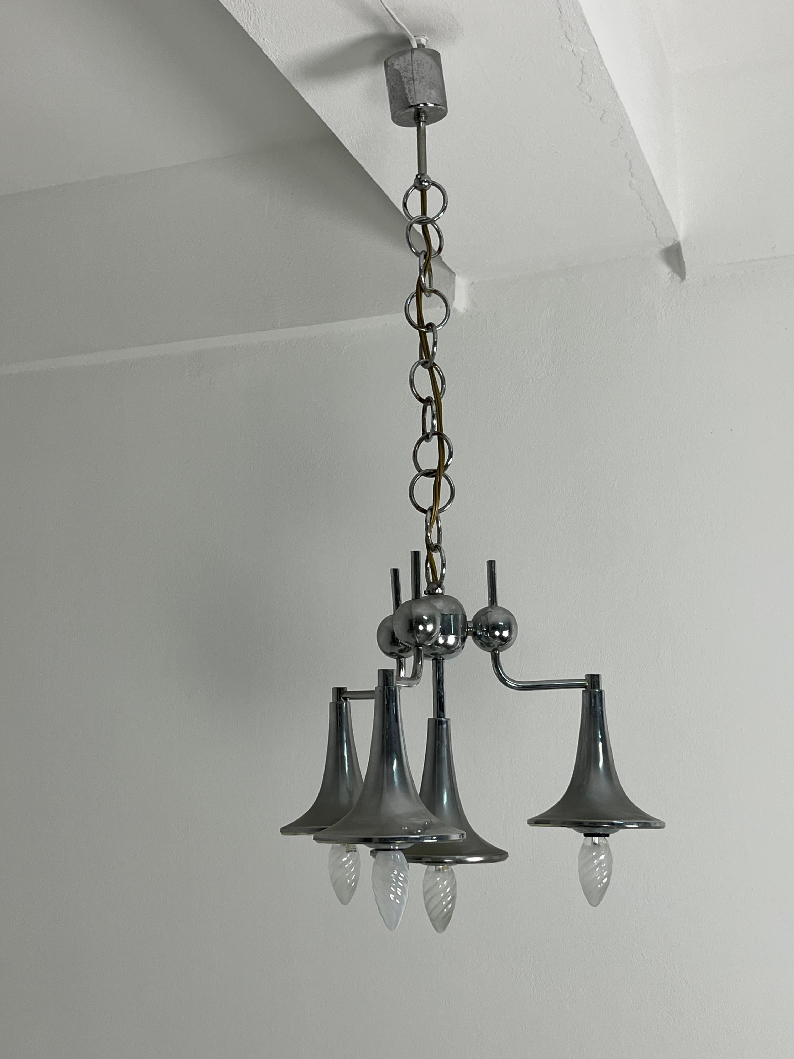 Four-light Chandelier in steel and Murano glass attributed to Reggiani, 1960s In Good Condition For Sale In Palermo, IT