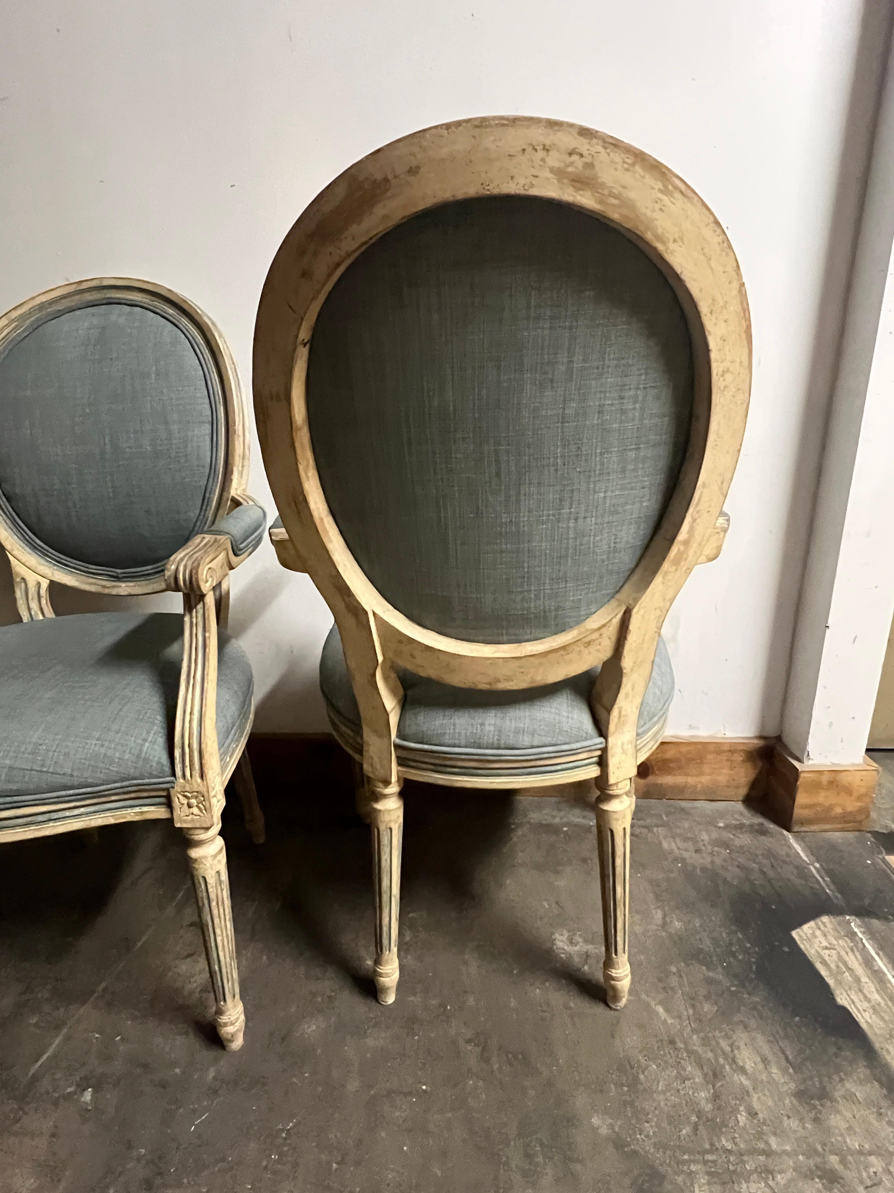 Four Louis XVI Style Dining Chairs Washed Finish with Blue Linen Upholstery For Sale 5