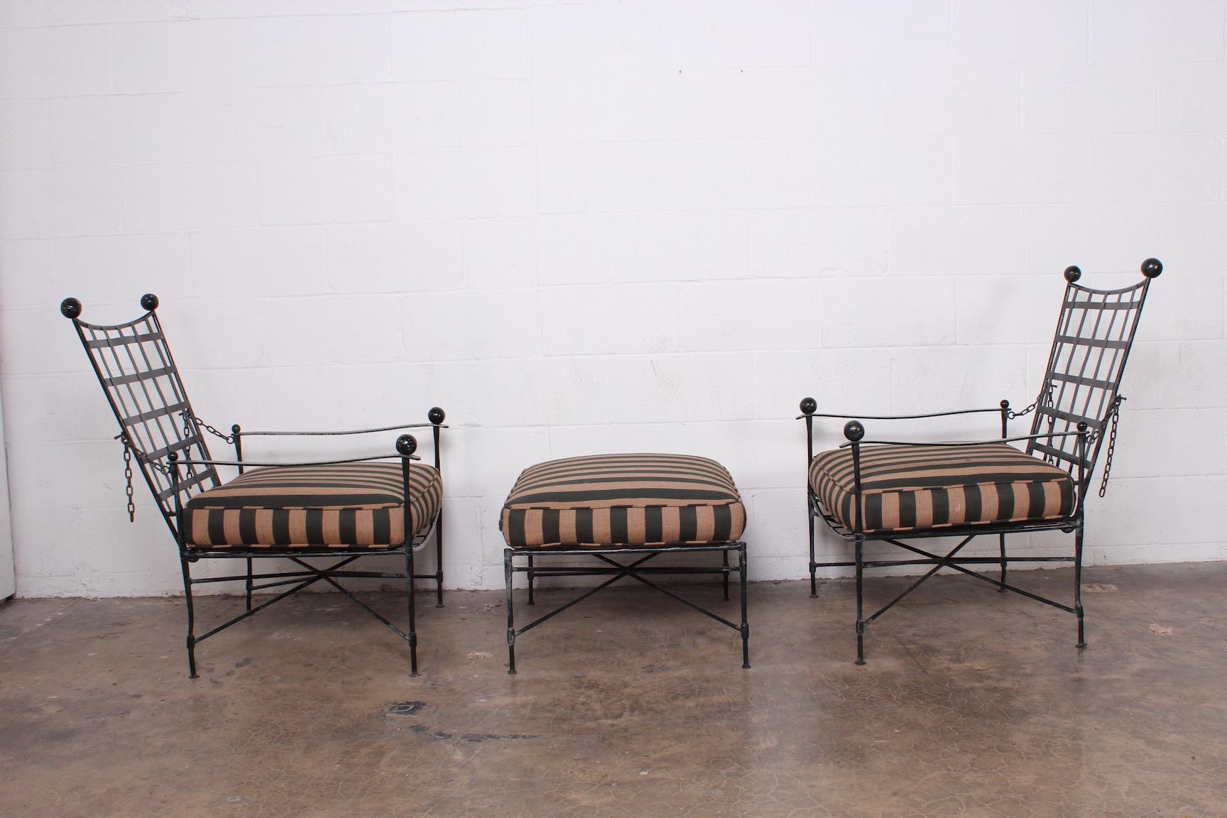 Mid-20th Century Four Lounge Chairs and Two Ottomans by Salterini
