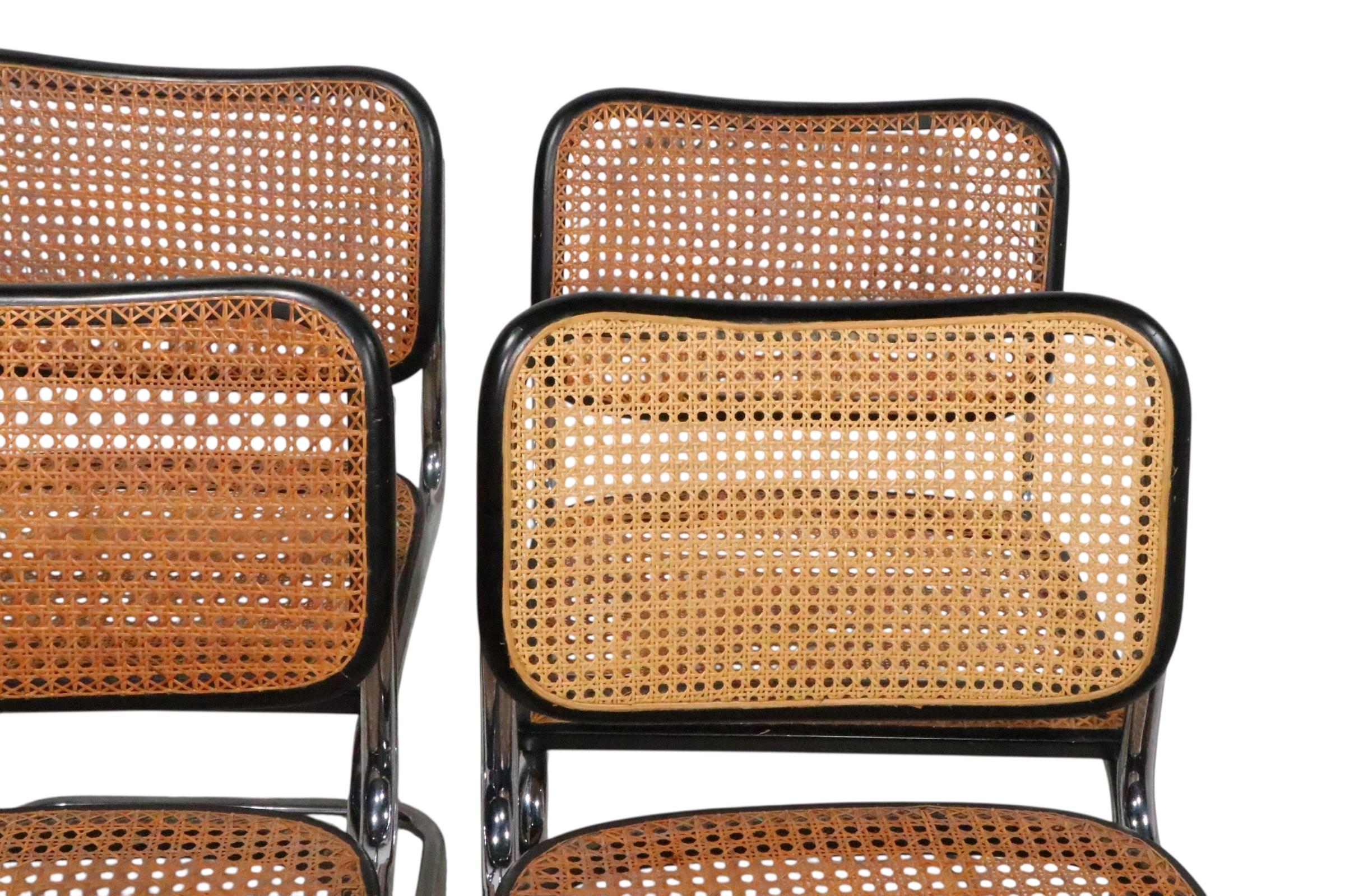 Vier Marcel Breuer Cesca Stühle Made in Italy ca. 1970's im Angebot 11