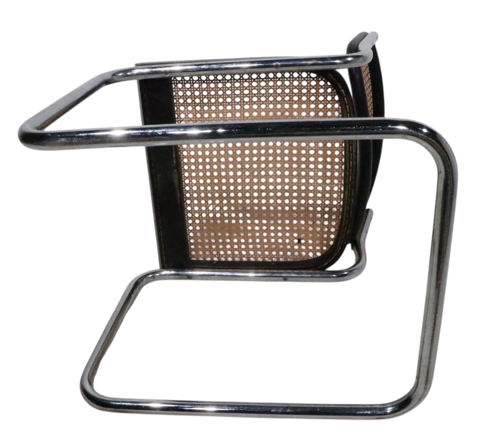 Vier Marcel Breuer Cesca Stühle Made in Italy ca. 1970's im Zustand „Gut“ im Angebot in New York, NY